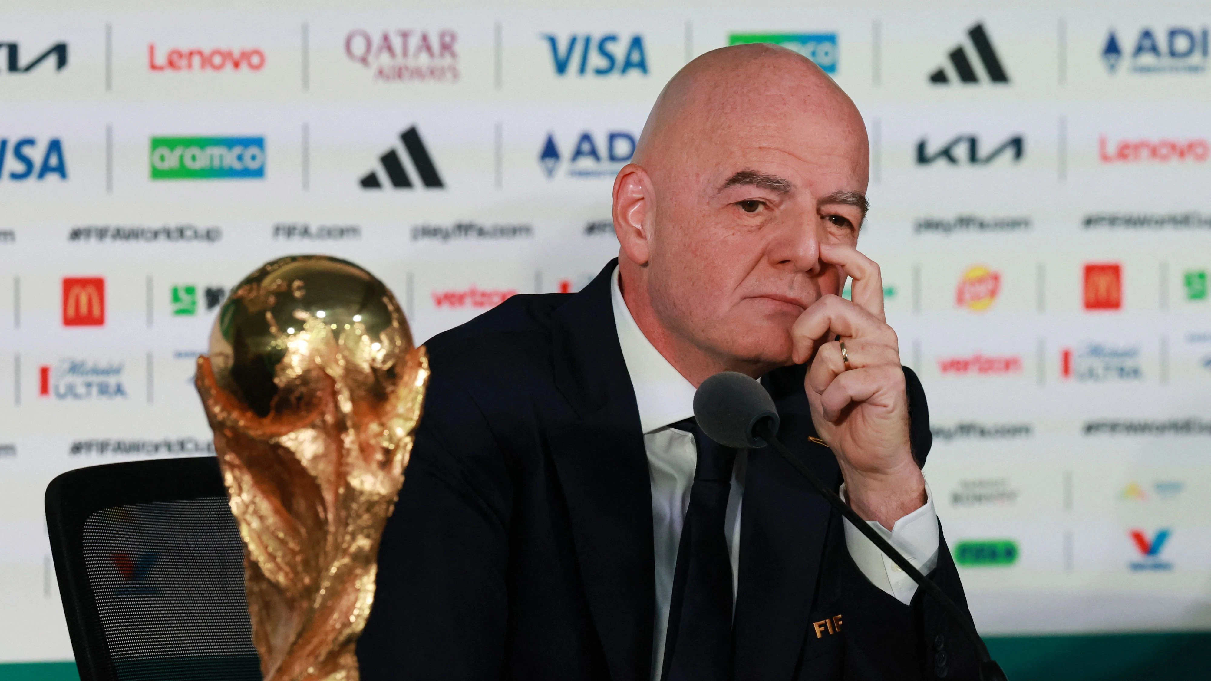 Heute.at - So könnte FIFA-Boss Infantino gestürzt werden