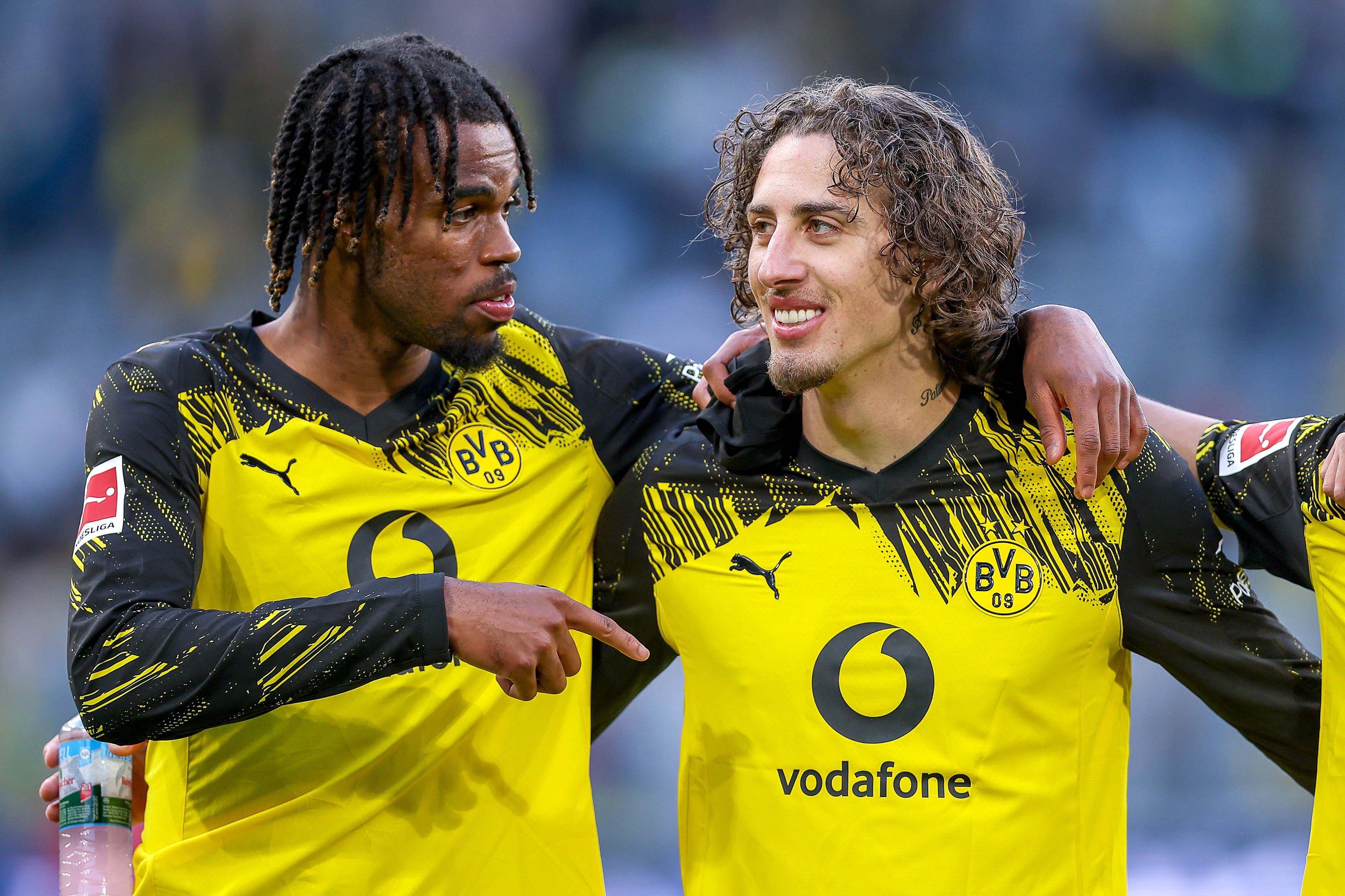 Carney Chukwuemeka mit Fabio Silva