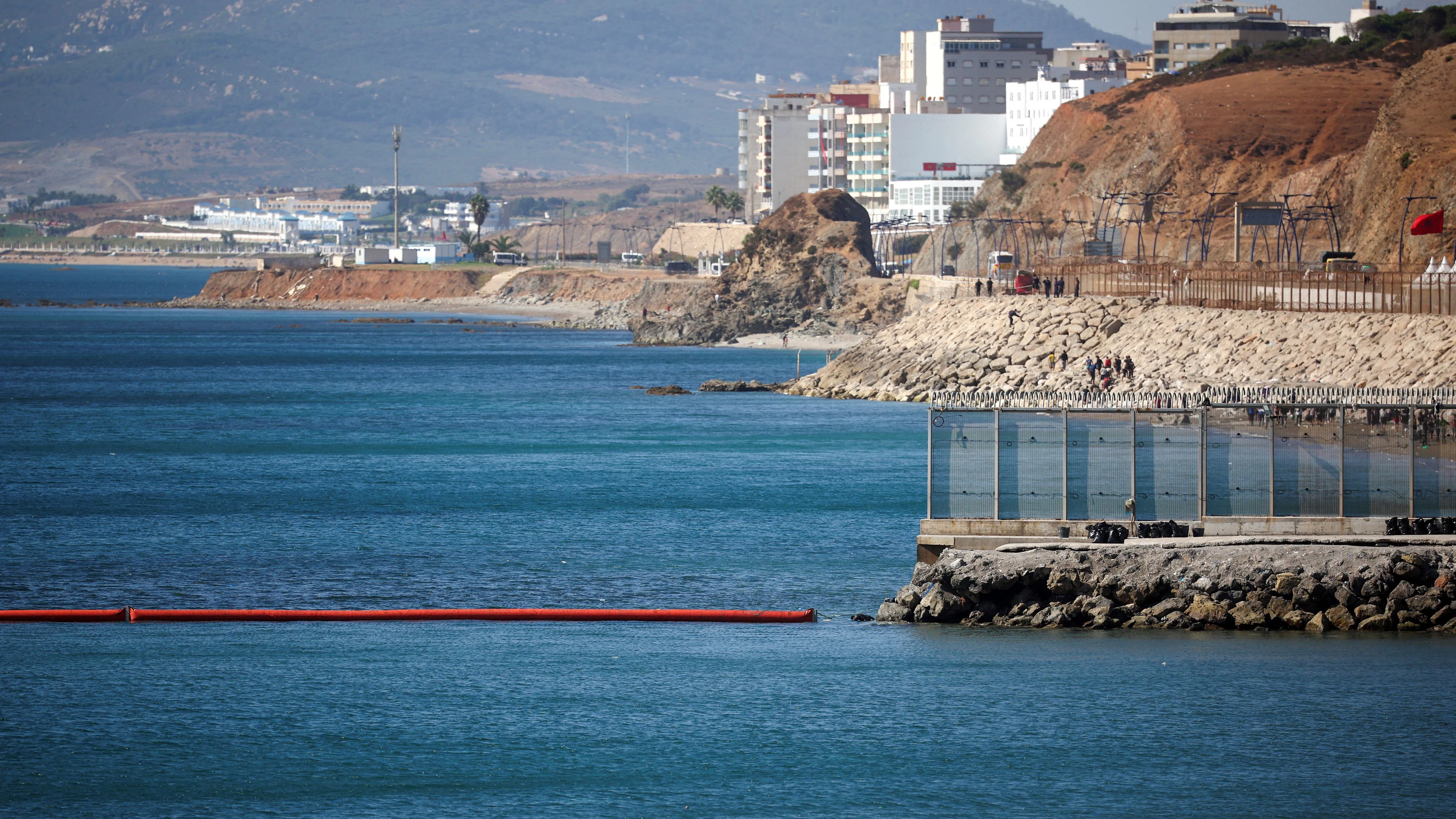 Heute.at - 72 Tote bei Massenandrang von Migranten in Ceuta