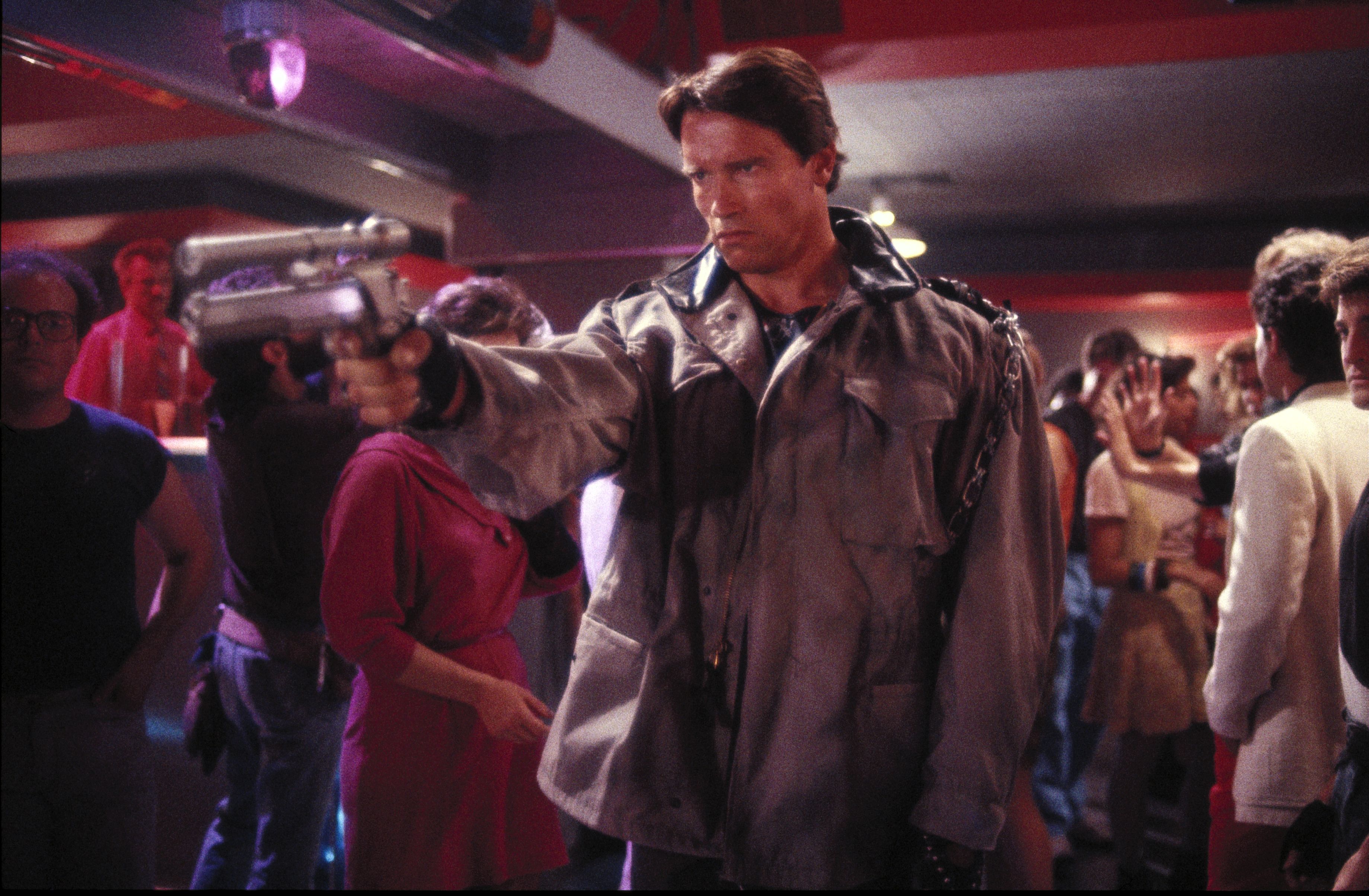 Heute.at - I'll be back! – Arnie-Kultfilm kehrt ins Kino zurück