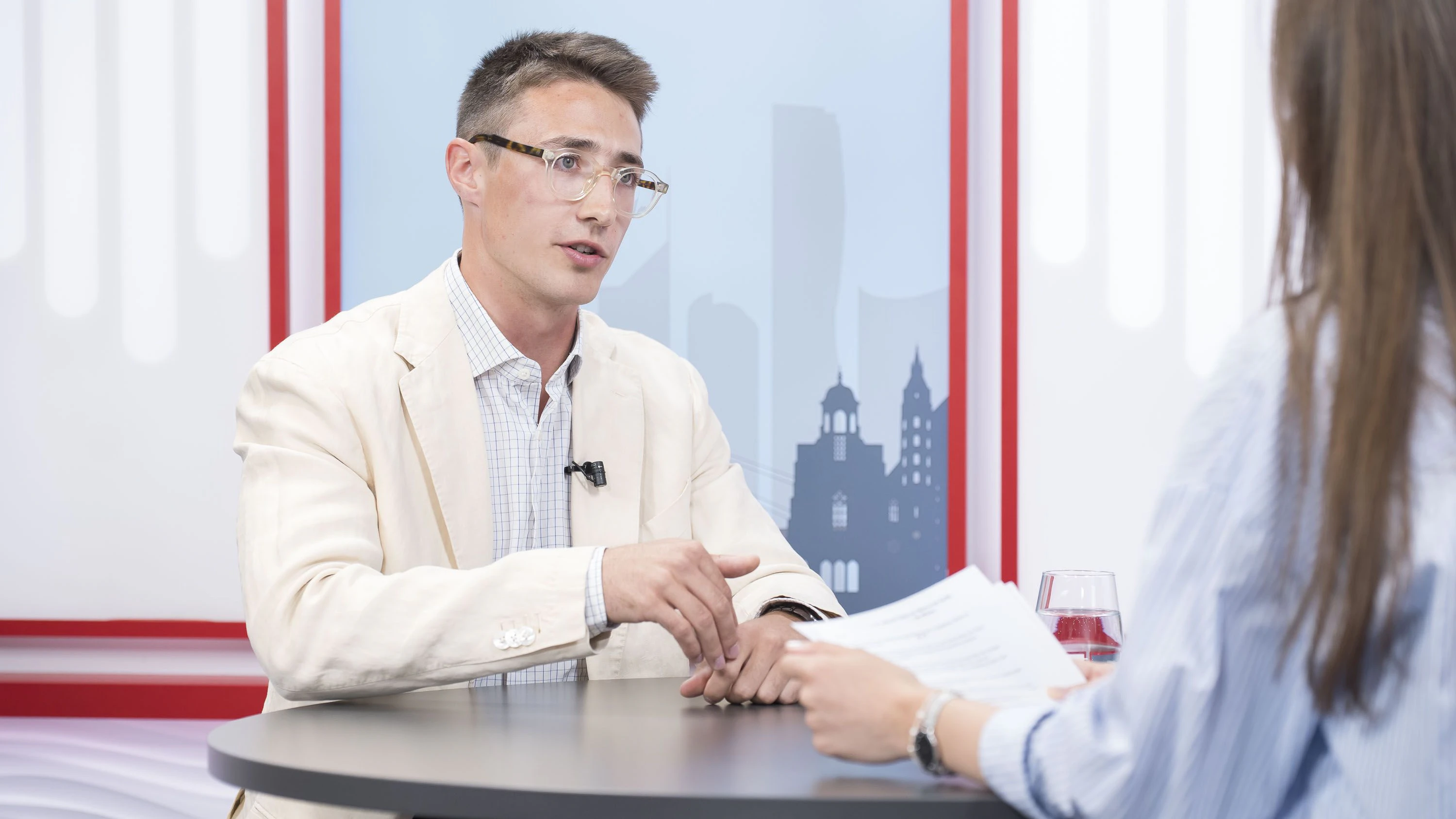Studiointerview mit Theo Löcker von den Grünen Wien