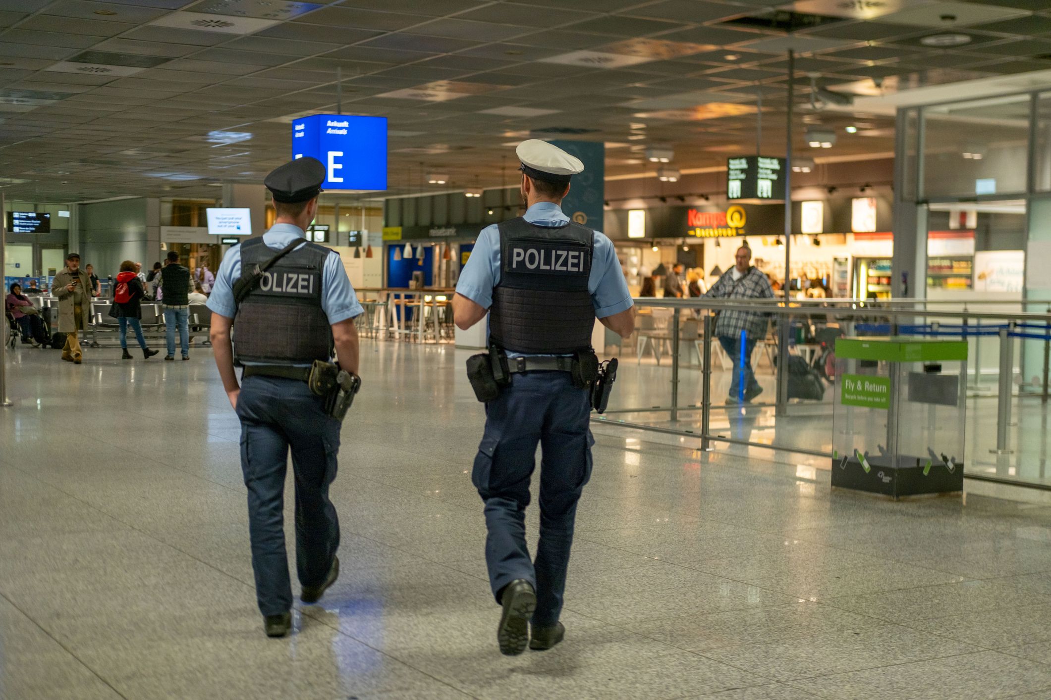 Die Polizei musste am Nürnberger Flughafen einschreiten. 