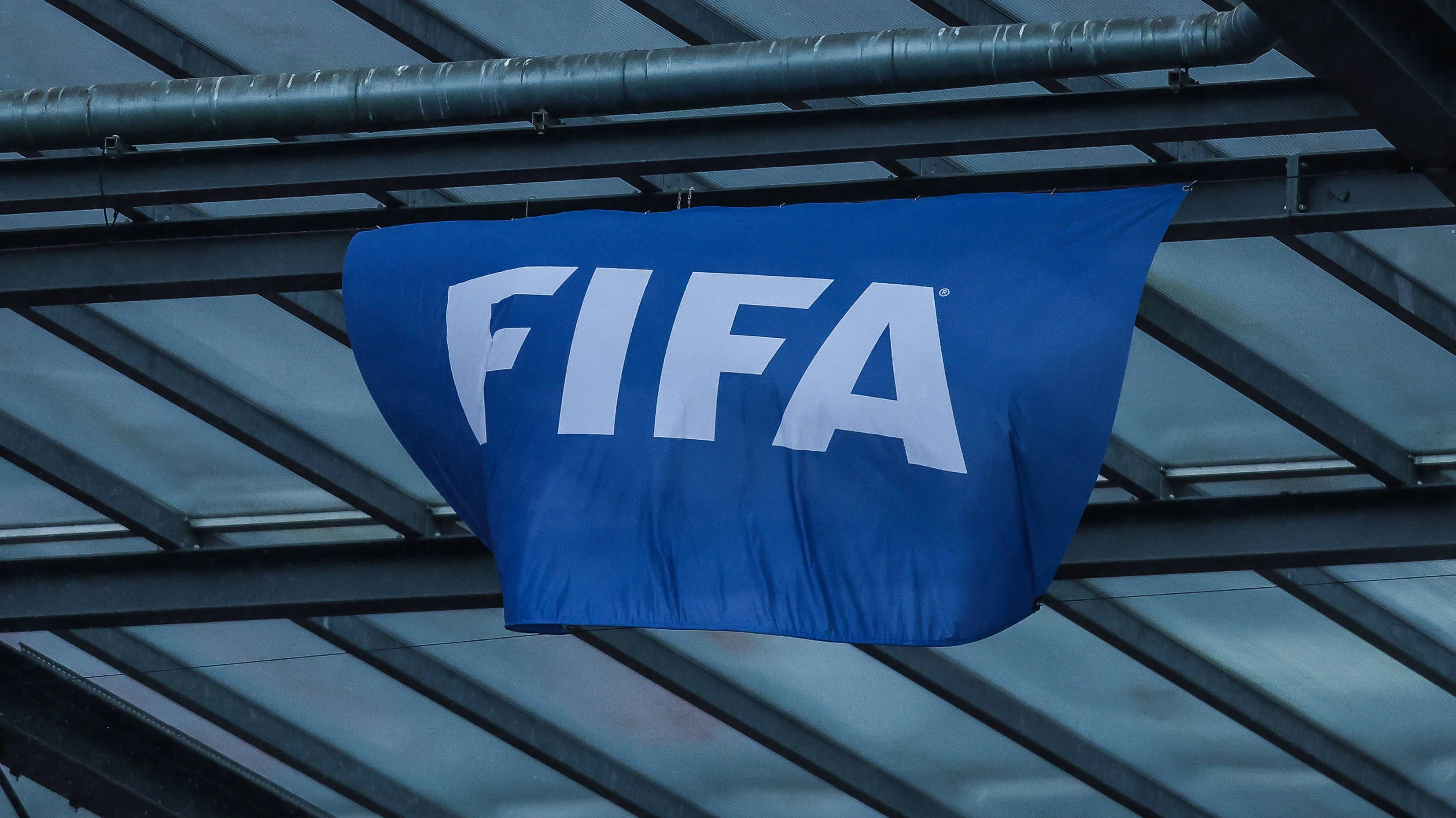 Heute.at - UEFA droht mit Klage, Infantino muss Beweise sichern