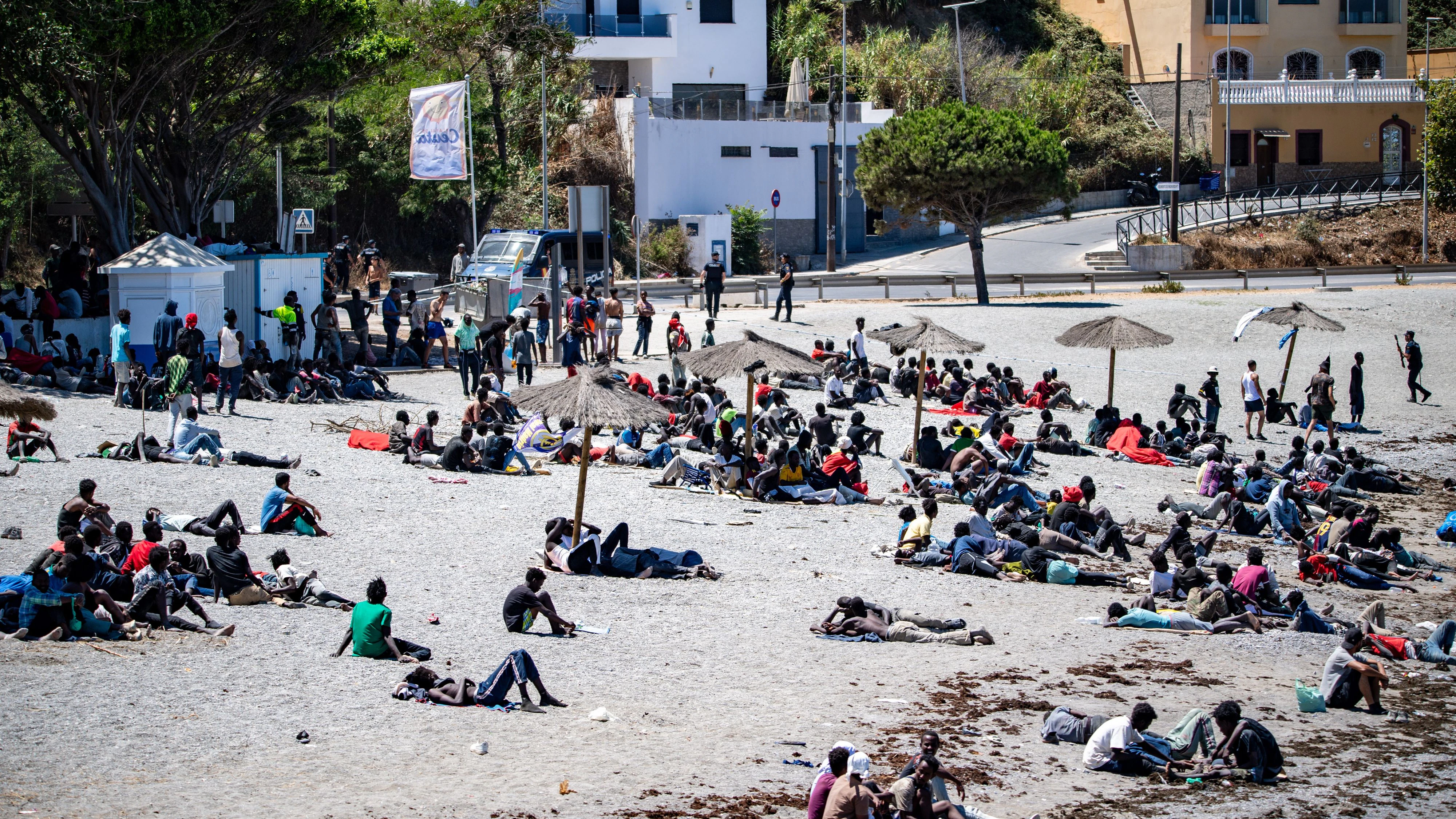 Heute.at - Migranten-Ansturm auf Ceuta – jetzt brisante Wende