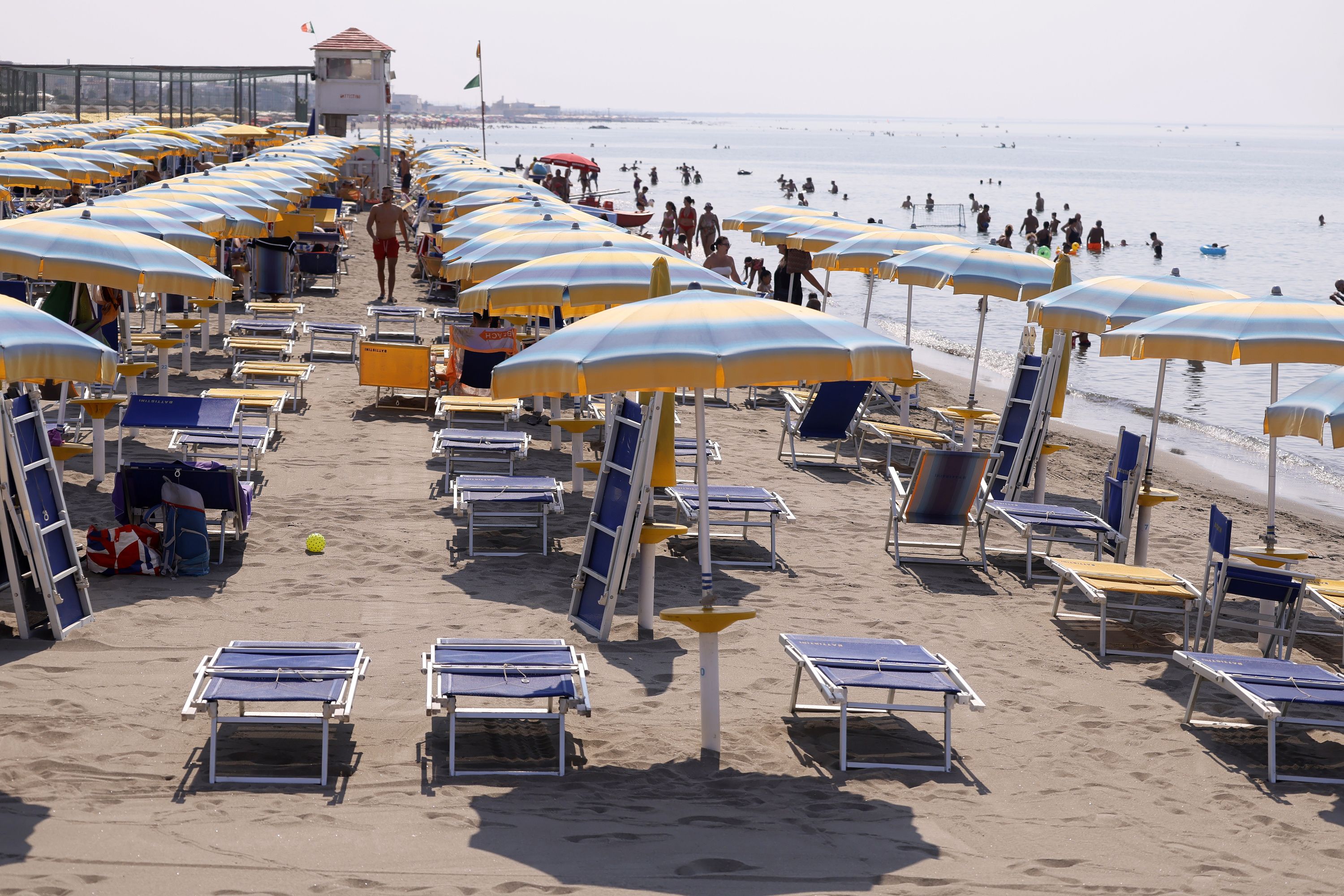 Dieses Bild gehört in Ostia bereits der Vergangenheit an - und bald auch an anderen Stränden in Italien.
