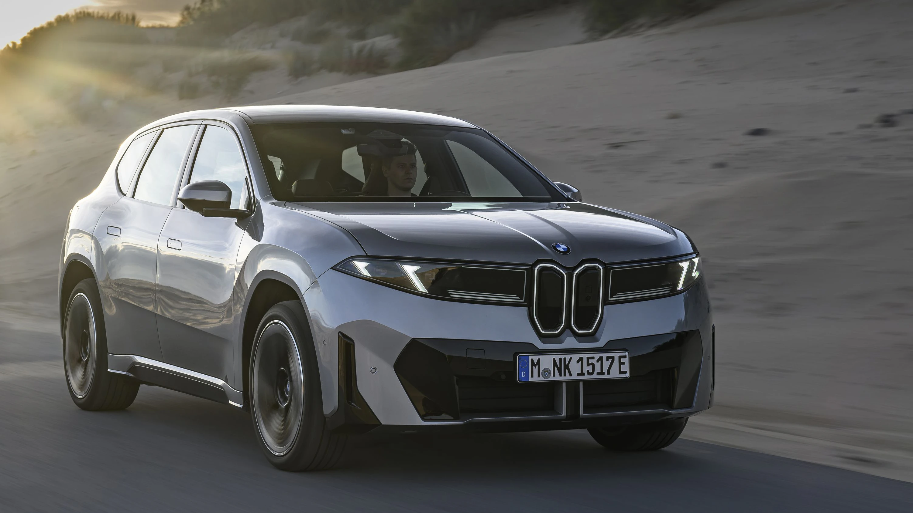 BMW räumt doppelt ab: Top-Note für zwei Ausführungen des iX3