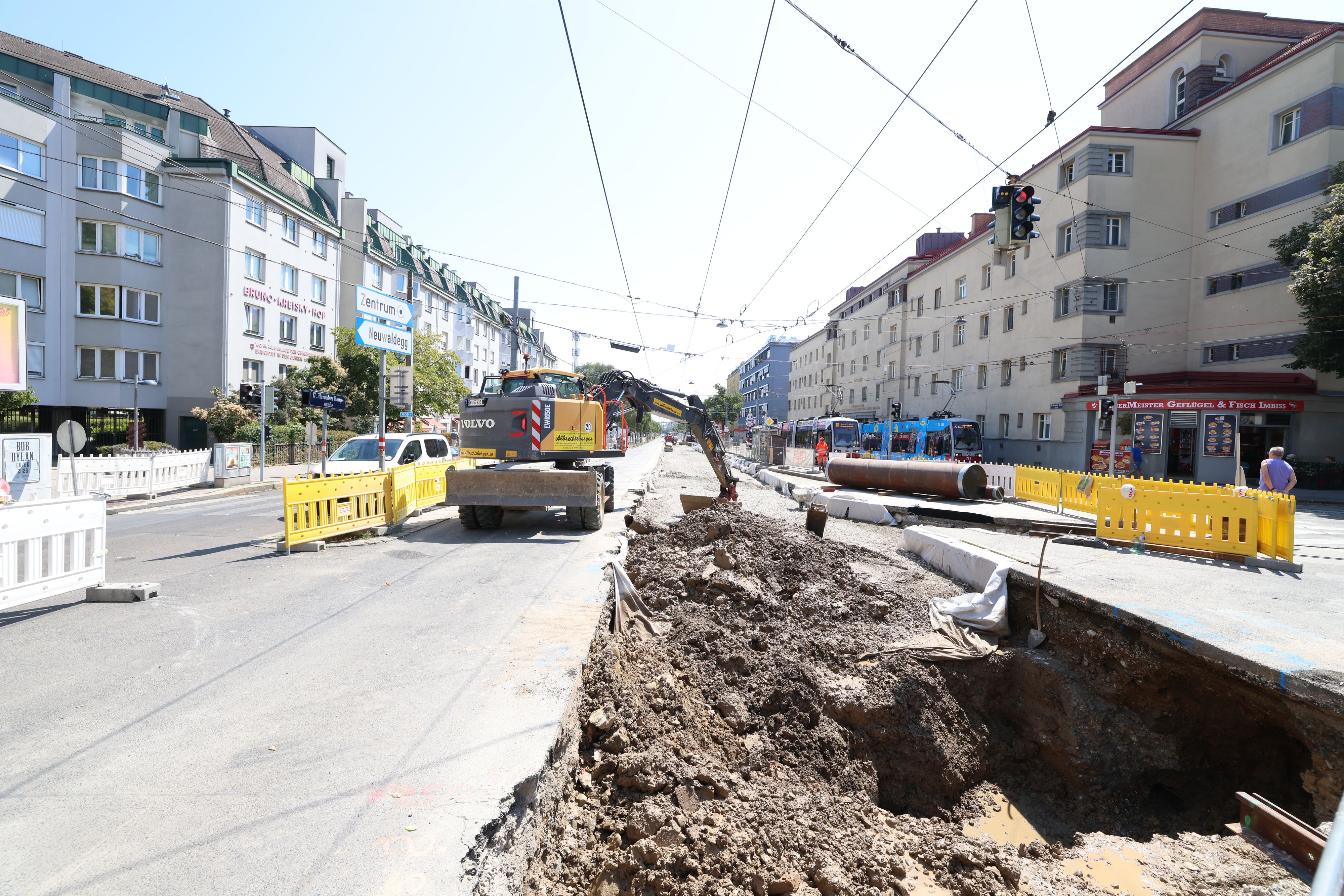 Bei dieser Baustelle wurde ein Wasserrohr beschädigt. 