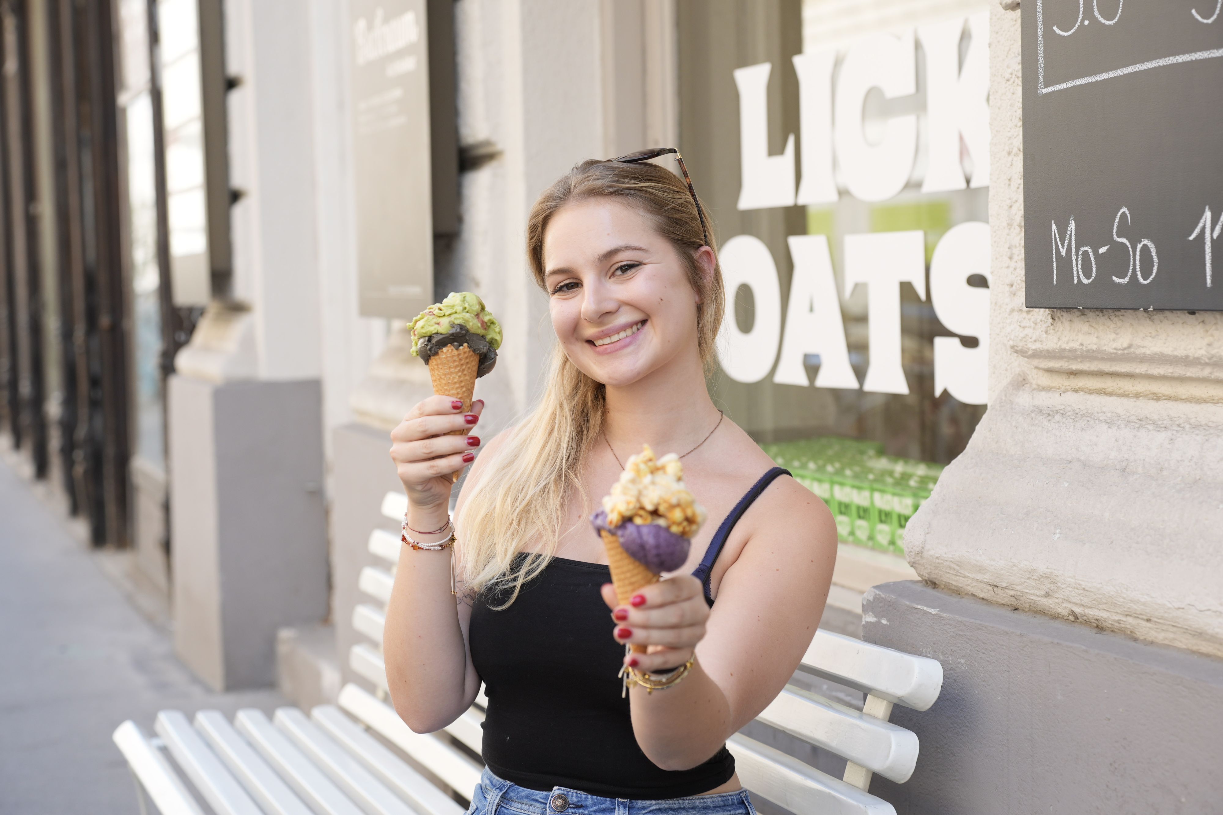 Bei Veganista kann man nun 18 neue Eissorten mit 