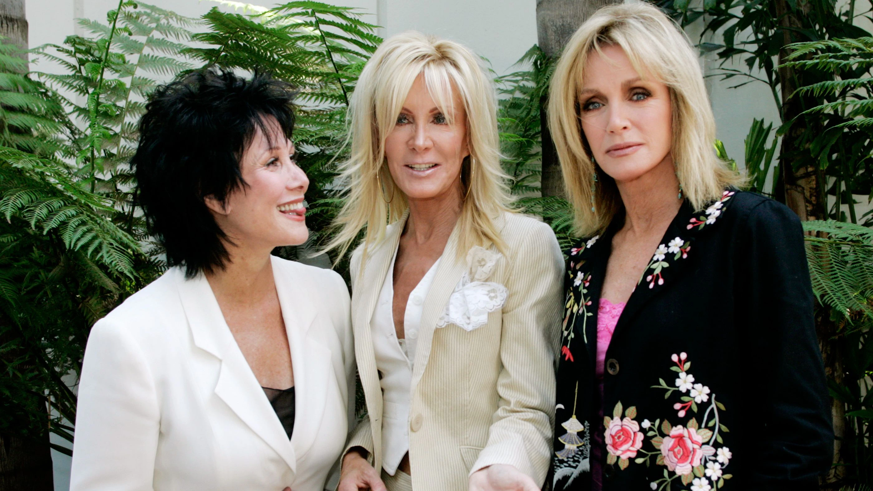 "Unter der Sonne Kaliforniens"-Special 2005: <strong>Michelle Lee, Joan Van Ark</strong> und <strong>Donna Mills</strong>.