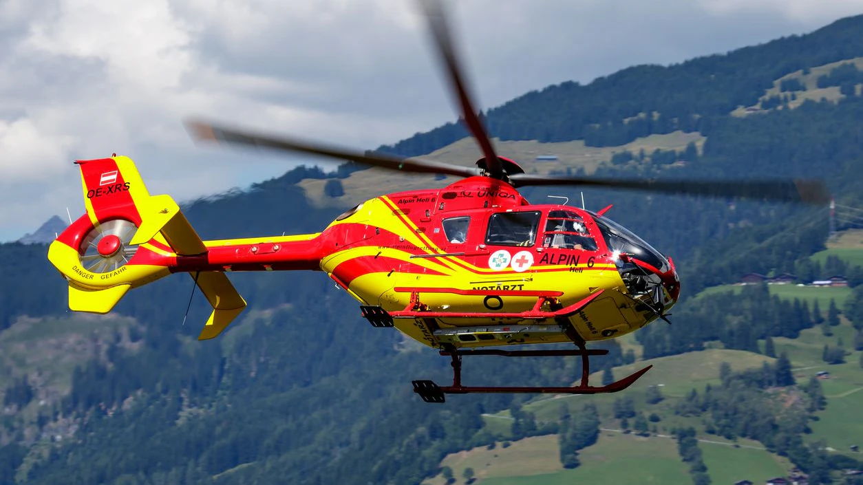 Das Team des Rettungshubschraubers konnte nichts mehr für den Mann tun. (Symbolbild)