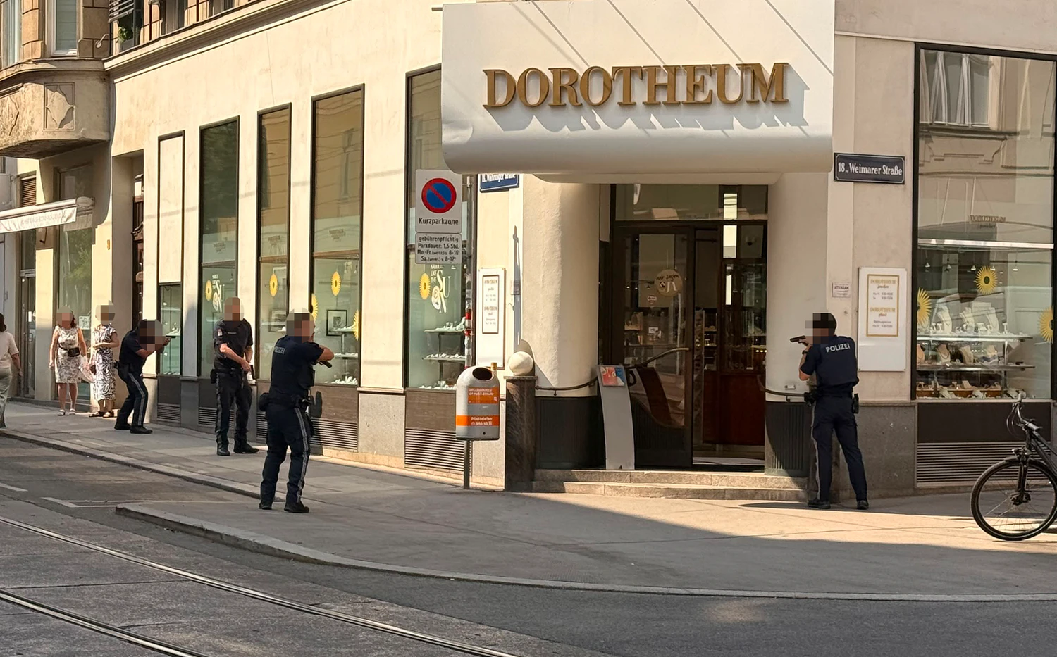 Heute.at - Polizei steht vor Rätsel nach Dorotheum-Raub in Wien