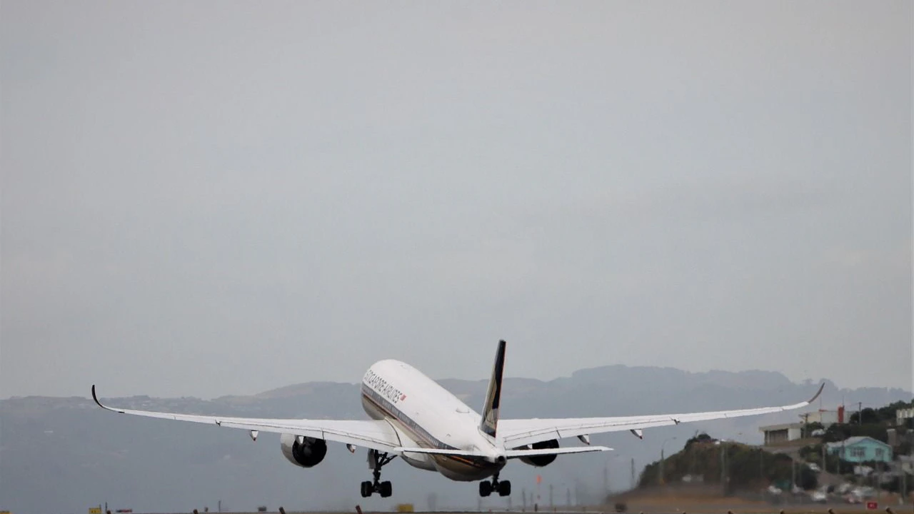 Heute.at - 24 Stunden ohne Landung: Airbus knackt Rekord