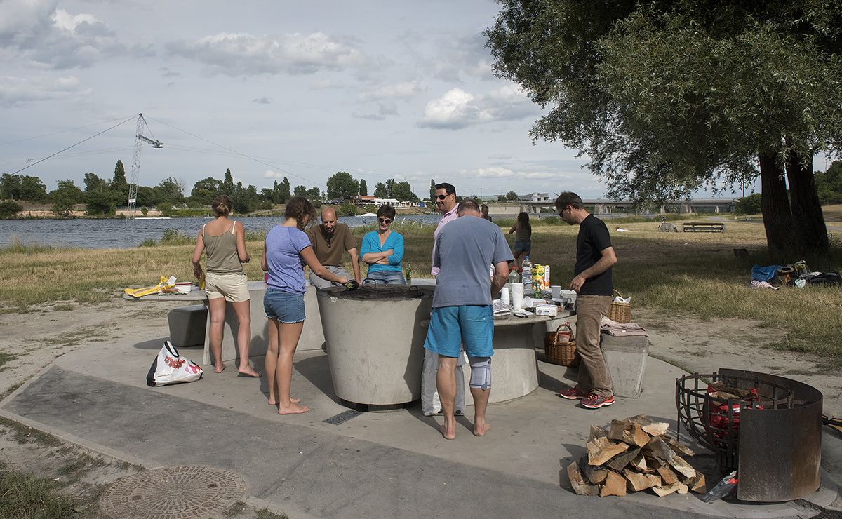 Wegen der Brandgefahr herrscht derzeit ein Grillverbot auf der Donauinsel.