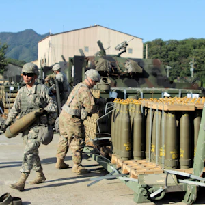 Mitten im Krieg: Geht den Amerikanern jetzt die Munition aus?