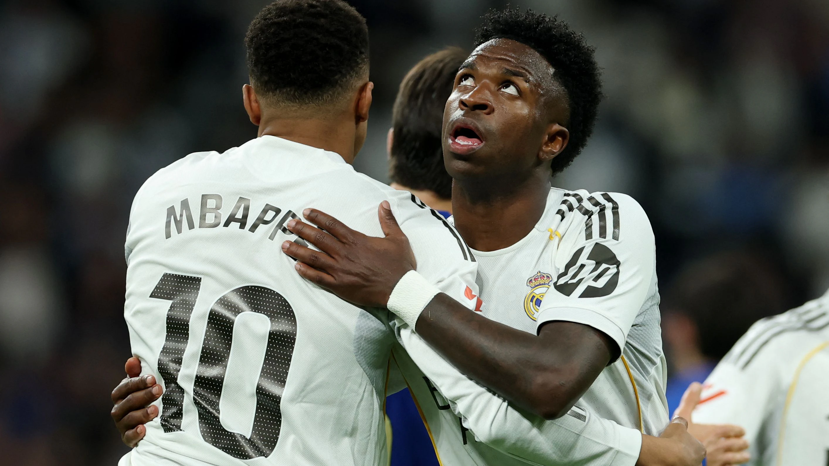 Heute.at - Real-Star löscht alle Fotos – steckt Arsenal dahinter?