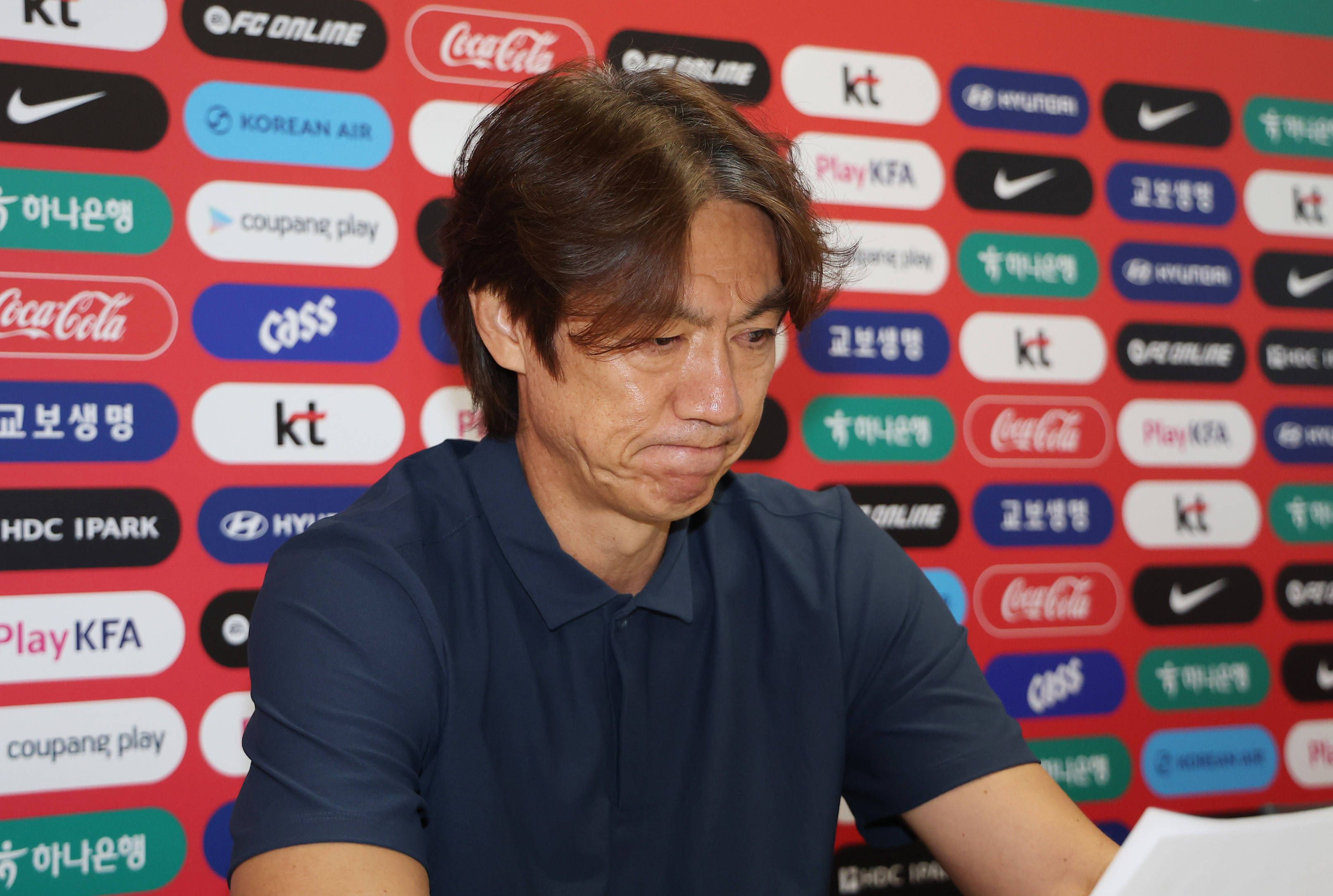 Hong Myung-bo wurde nach der WM als Nationaltrainer von Südkorea freigestellt. 