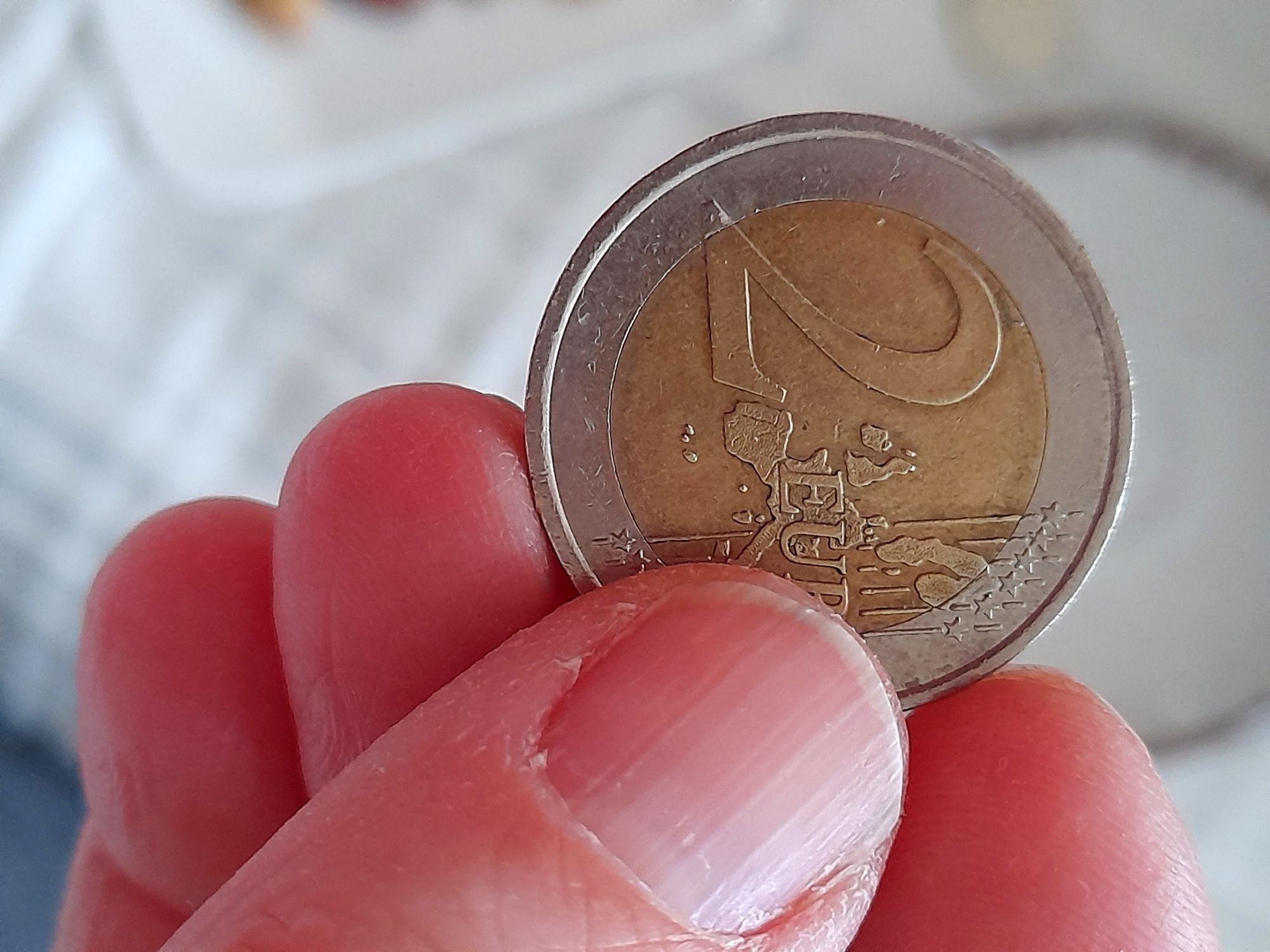 Einige sind wertvoll, aber die meisten 2-Euro-Stücke bleiben nur 2 Euro wert.