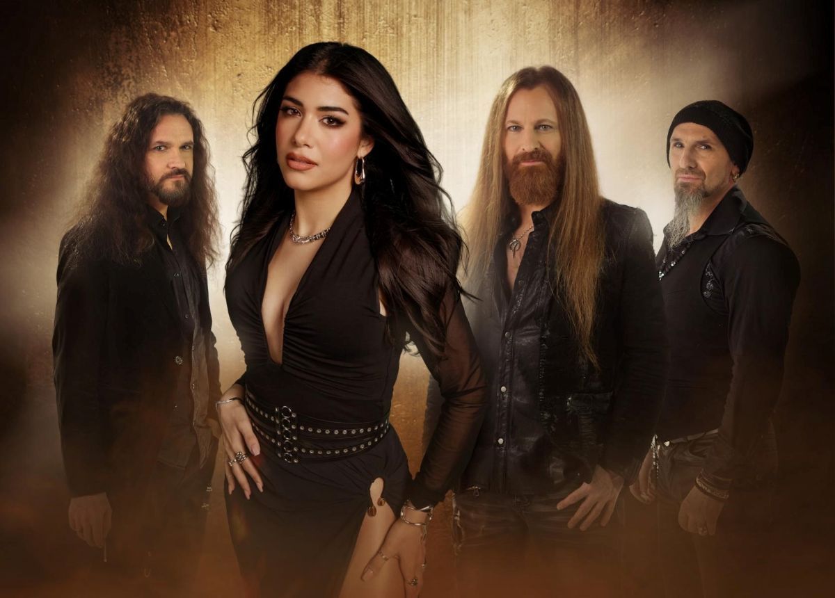 <strong>Xandria:</strong> Marco Heubaum, Ambre Vourvahis, Robert Klawonn und Dimitrios Gatsios