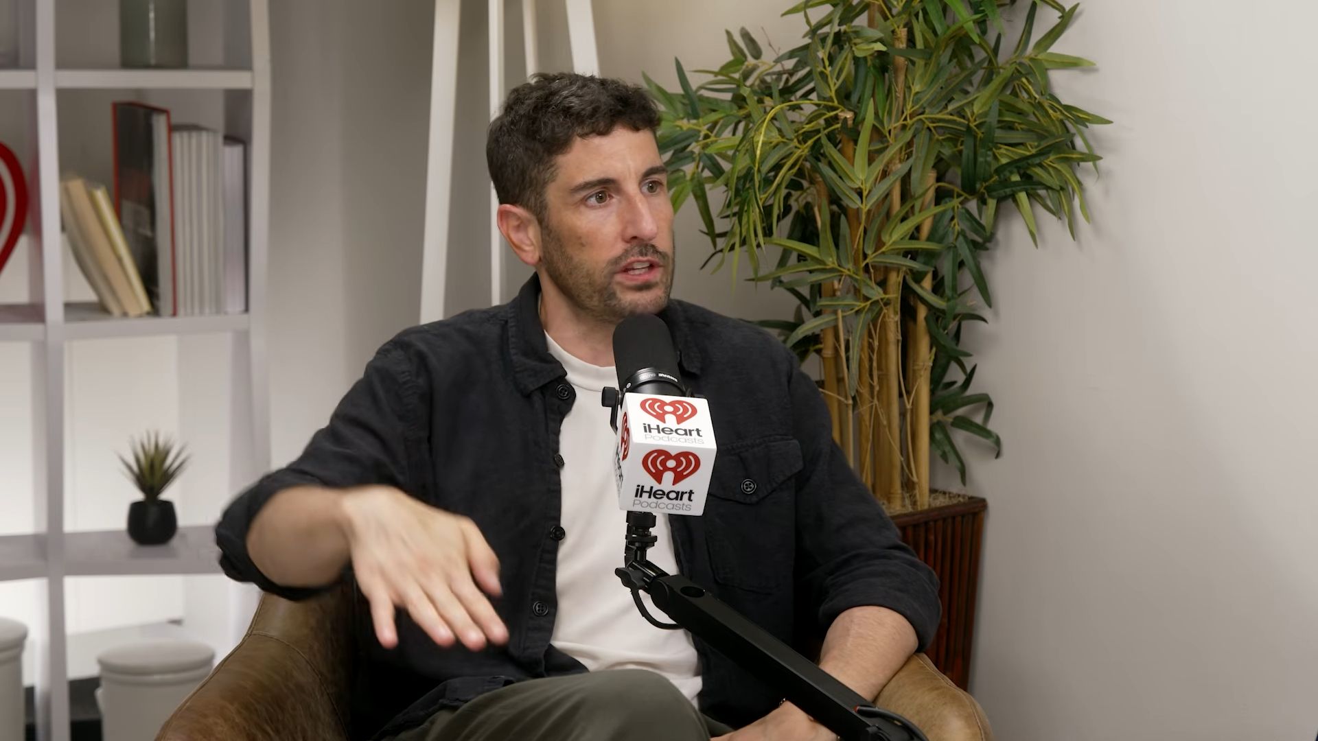 American-Pie-Star Jason Biggs überrascht mit Fußfetisch