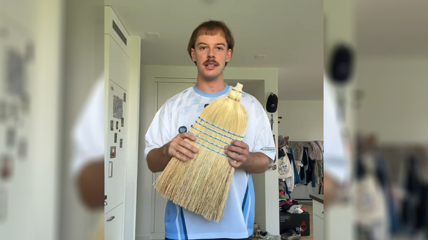 Influencer frisst Besen – Arzt warnt vor Lebensgefahr