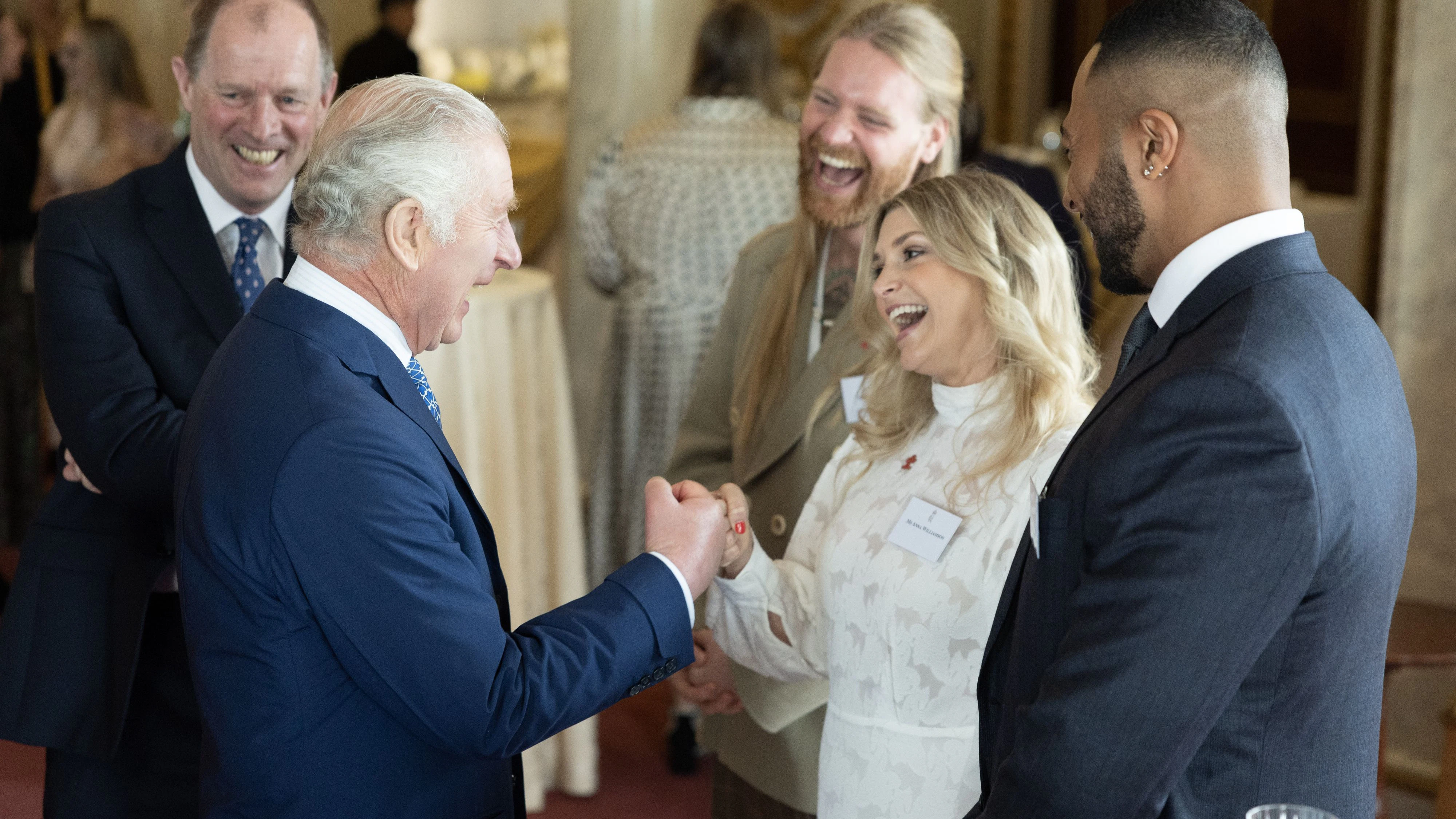 Anna Williamson beim Treffen mit König Charles.