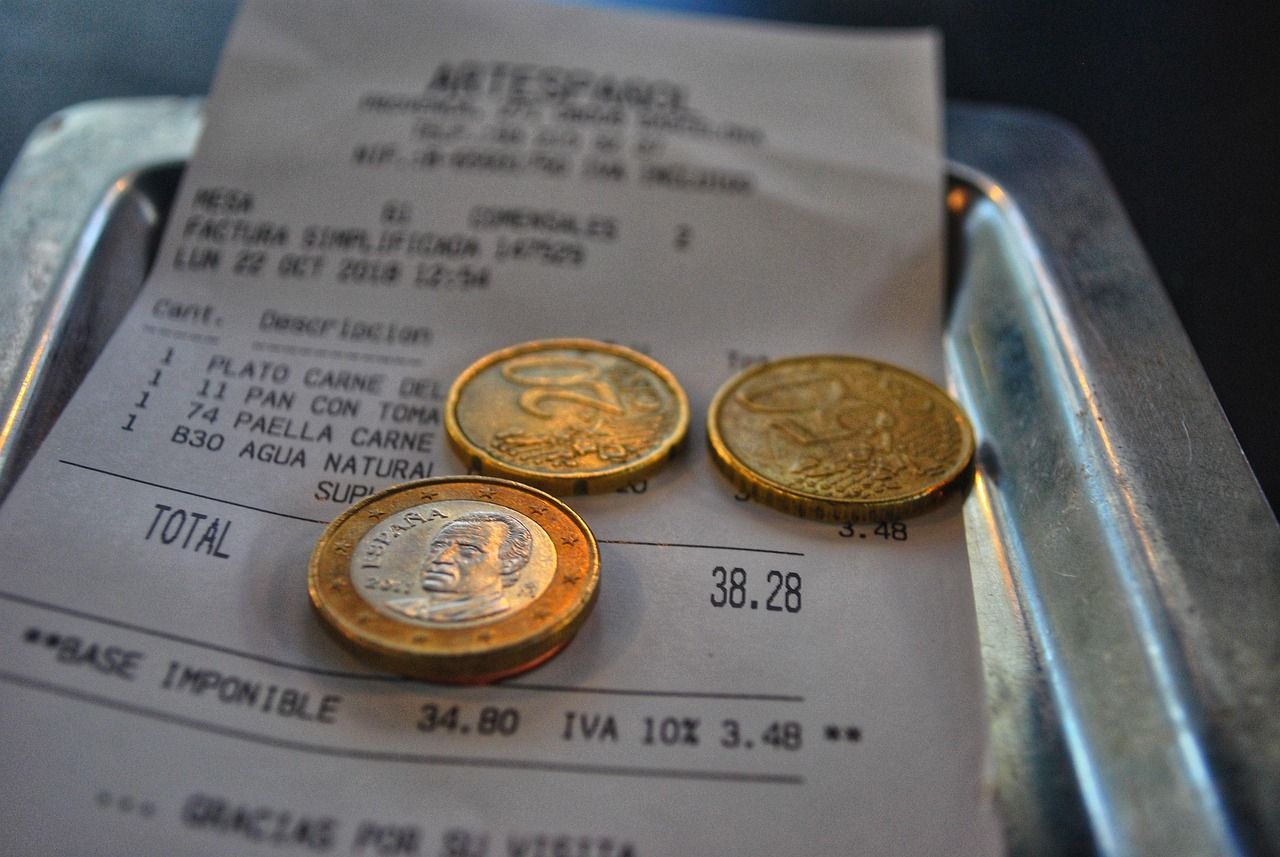 Versteckte Gebühren in der Restaurantrechnung