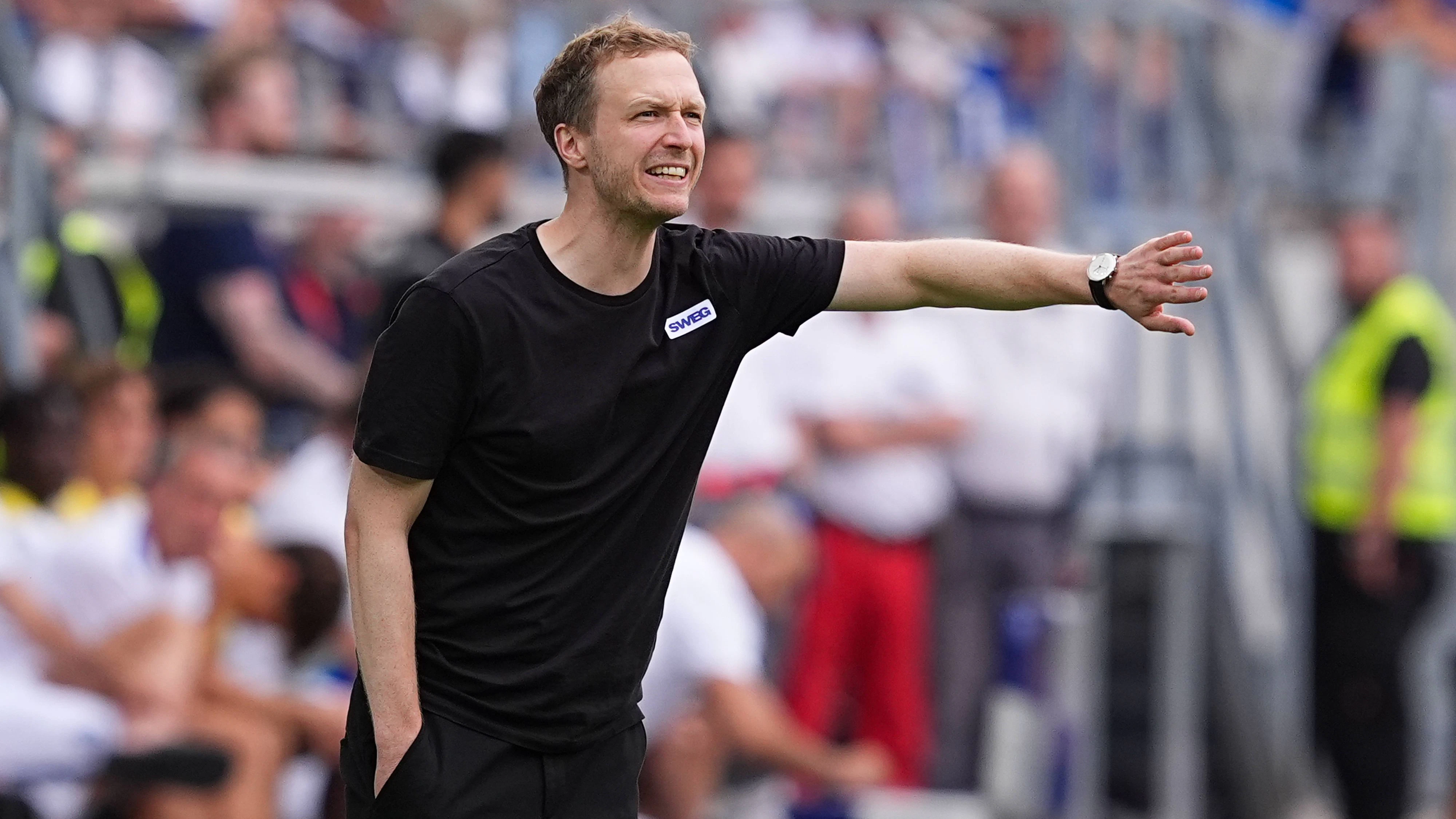 Heute.at - Trainer Senft feiert Traumstart bei Karlsruhe-Debüt