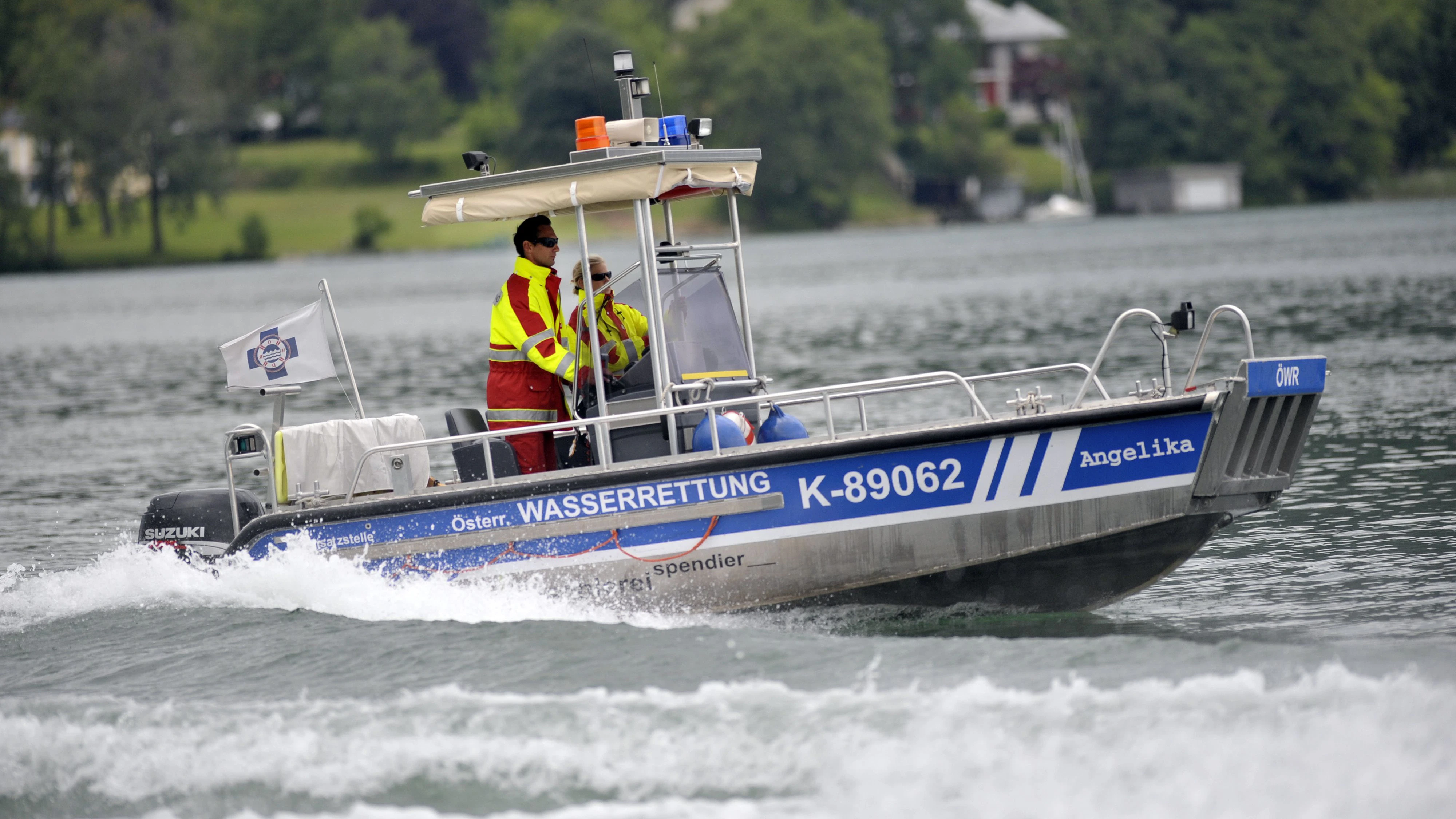 Heute.at - Tragödie am Wörthersee – Mann (65) nach Badeunfall tot