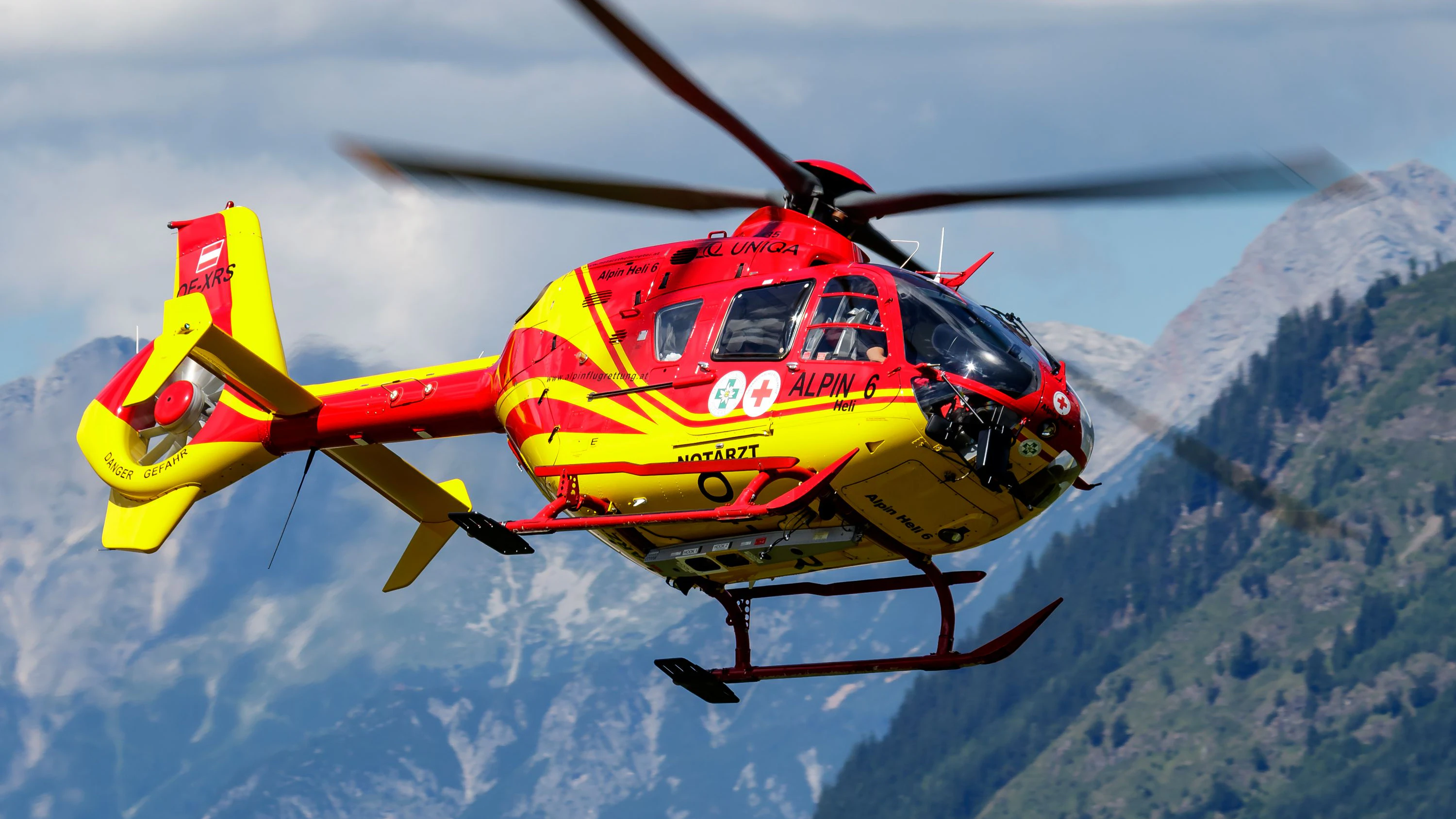 Der Bursch wurde per Hubschrauber geborgen. (Symbolbild)
