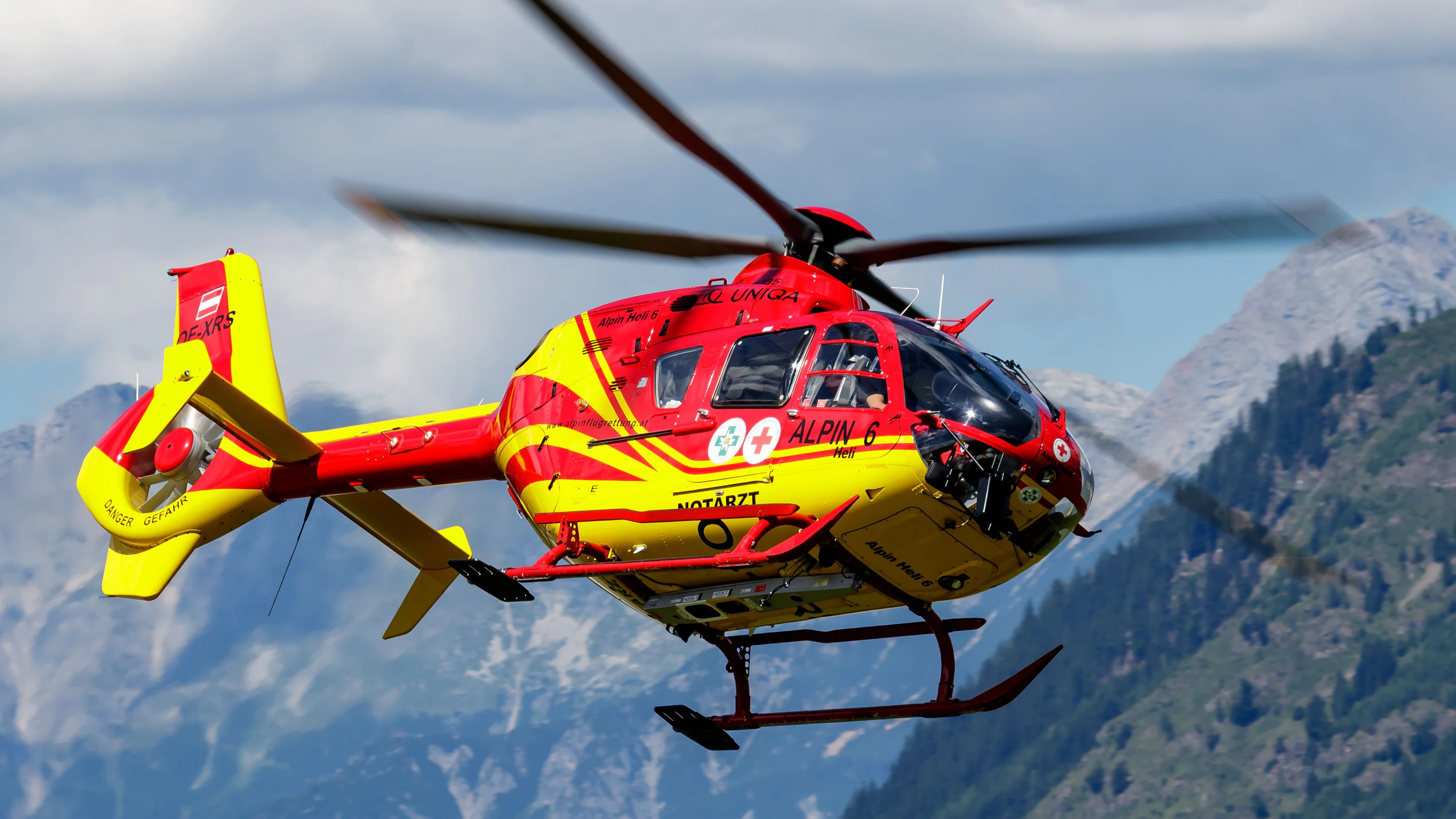 Der Bursch wurde per Hubschrauber geborgen. (Symbolbild)