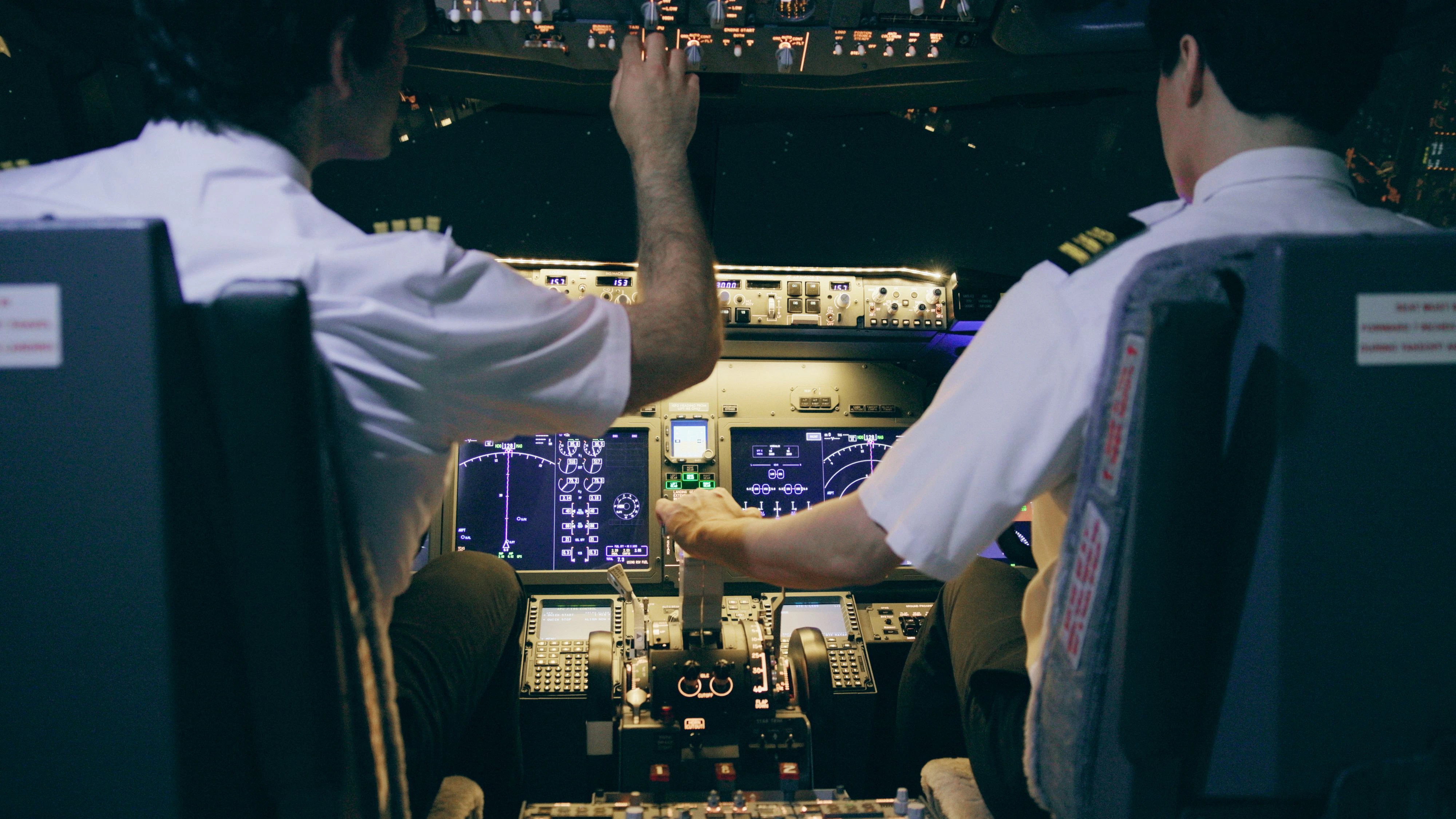 Heute.at - Wie im Film! Fake-Pilot flog jahrelang um die Welt