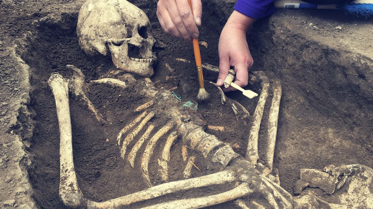 Heute.at - 9.000 Jahre alte Überreste schwangerer Frau entdeckt