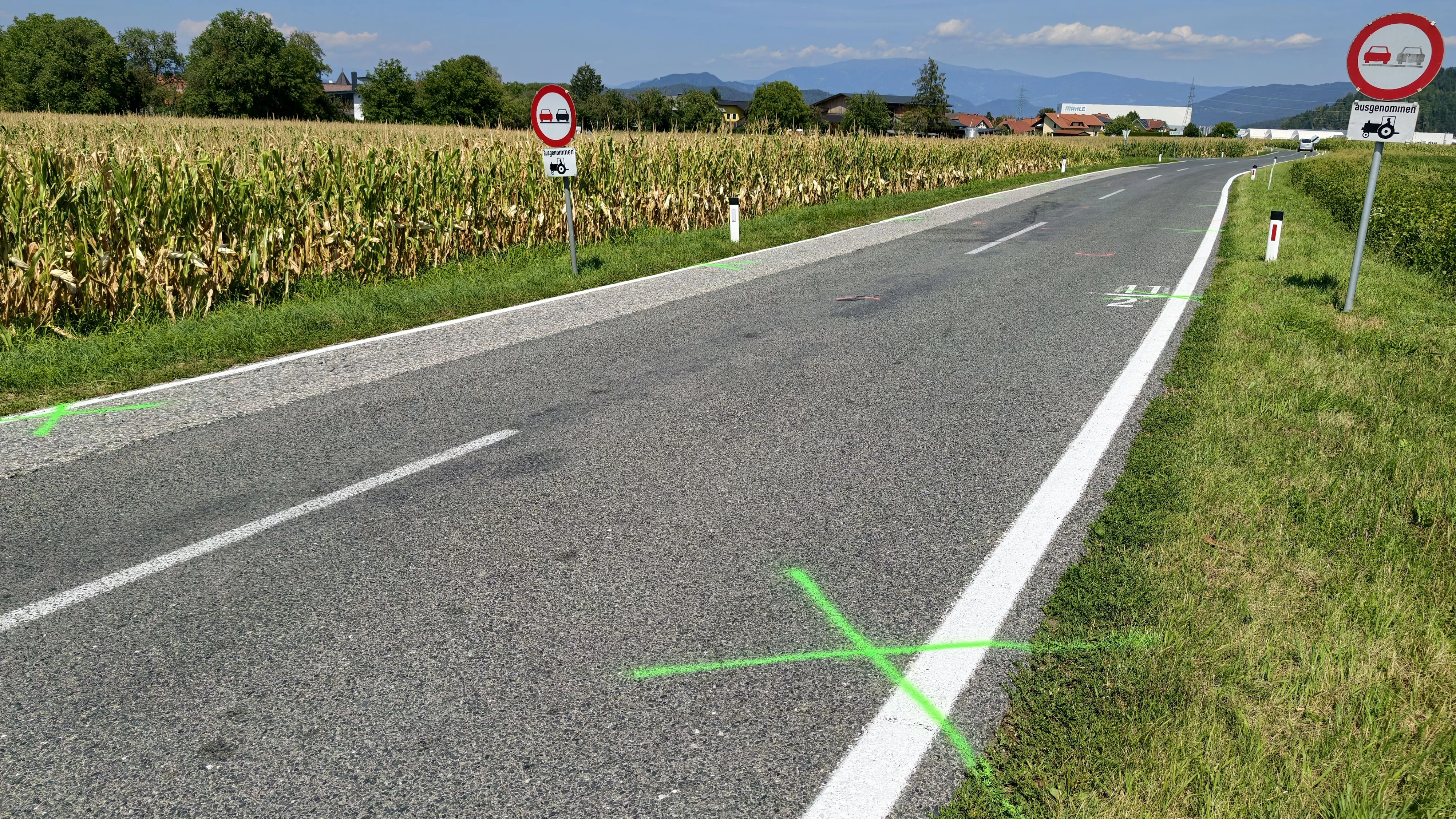 Heute.at - Feuerwehrmann half nach Todes-Crash noch selbst mit