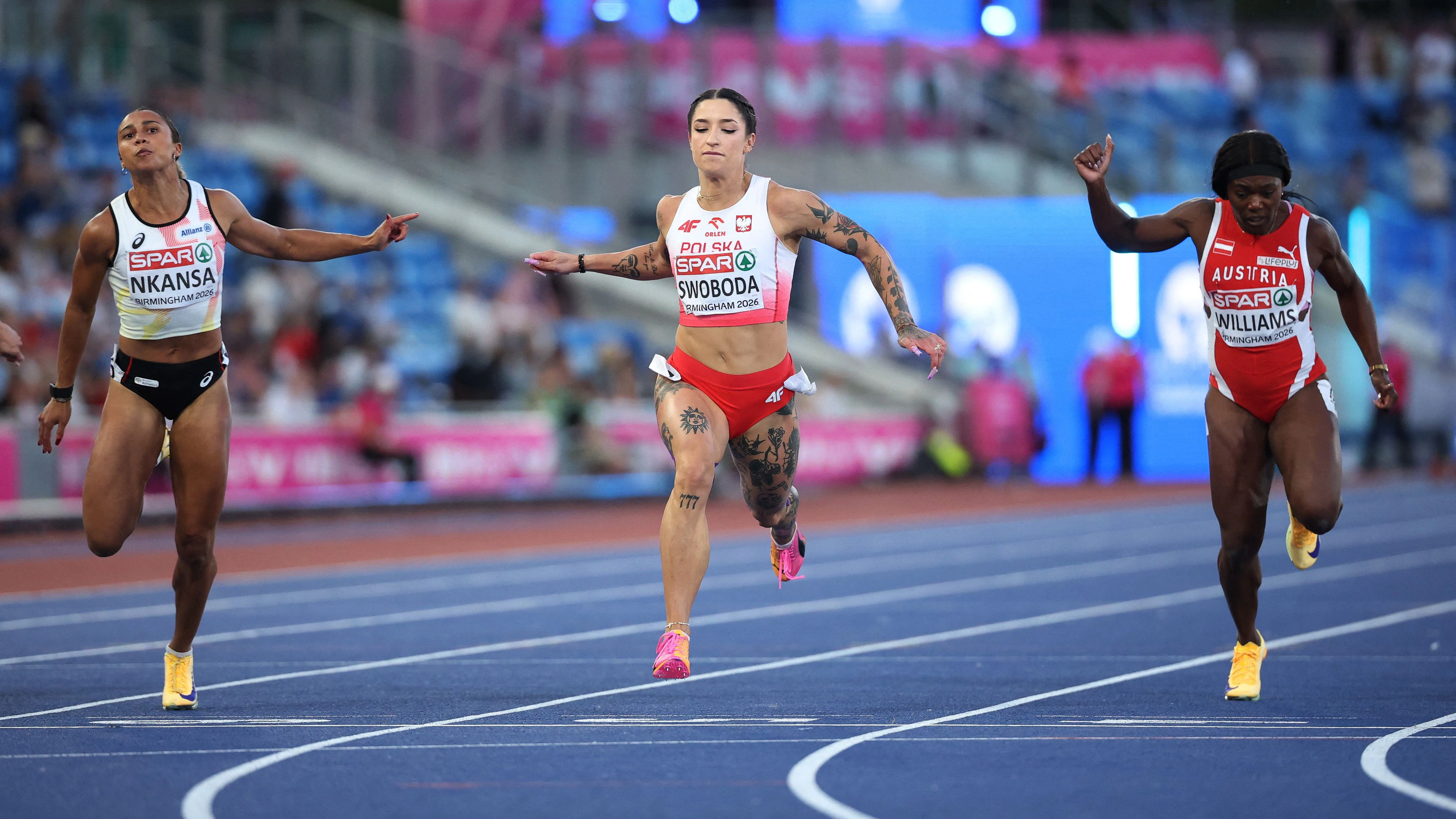 Christania Williams (r.) verpasste das Finale über 100 m knapp.