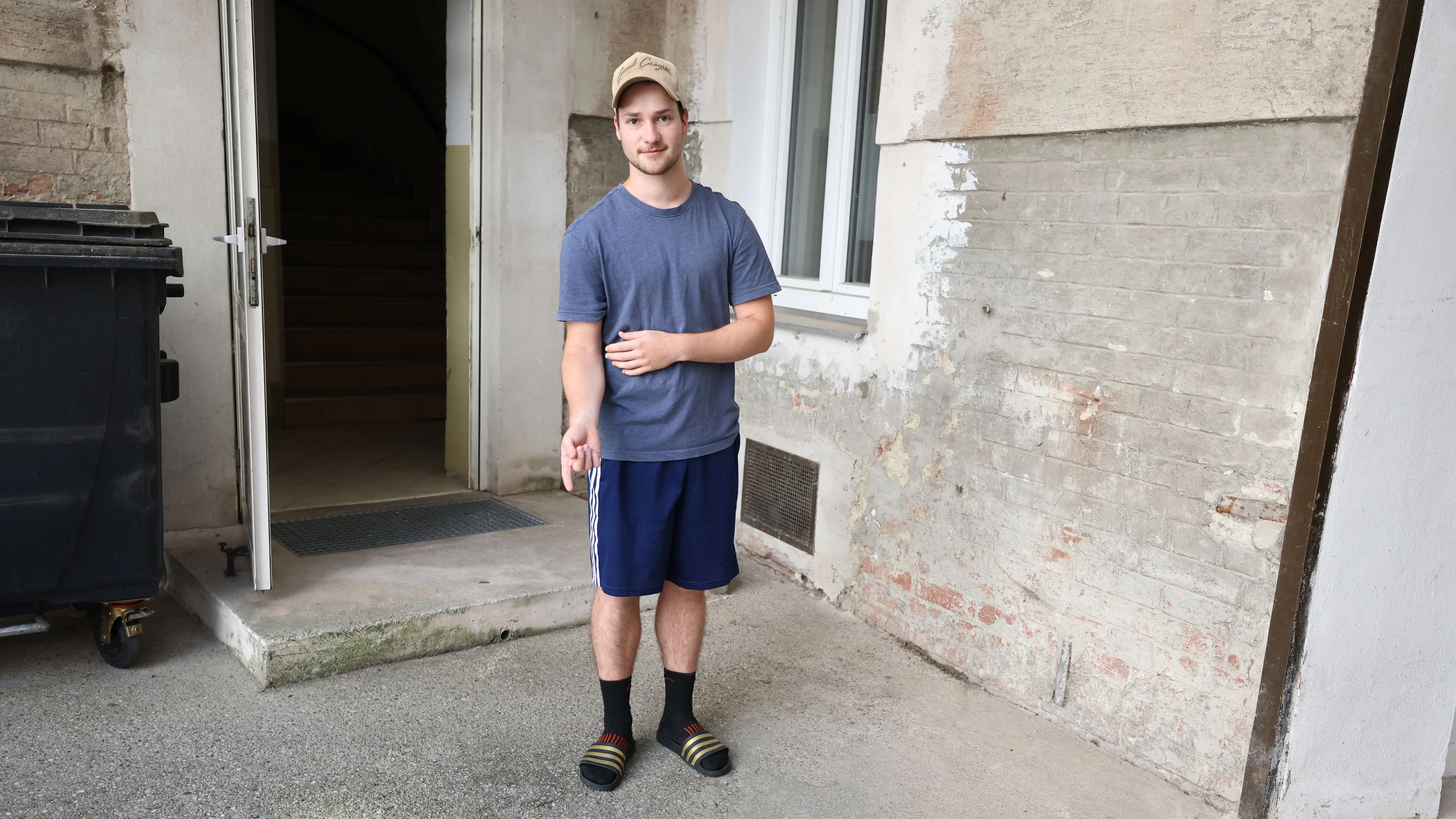Heute.at - Bluttat in Wien: Mann starb direkt vor meinem Fenster