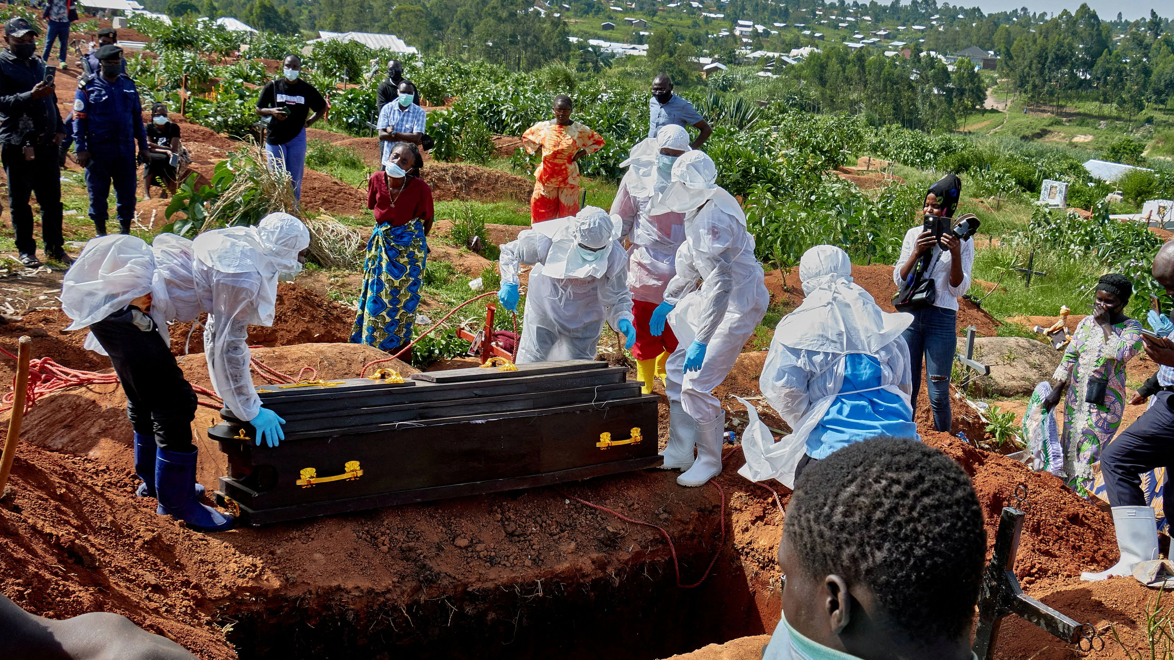 Heute.at - Fast jeder zweite Ebola-Erkrankte stirbt an dem Virus