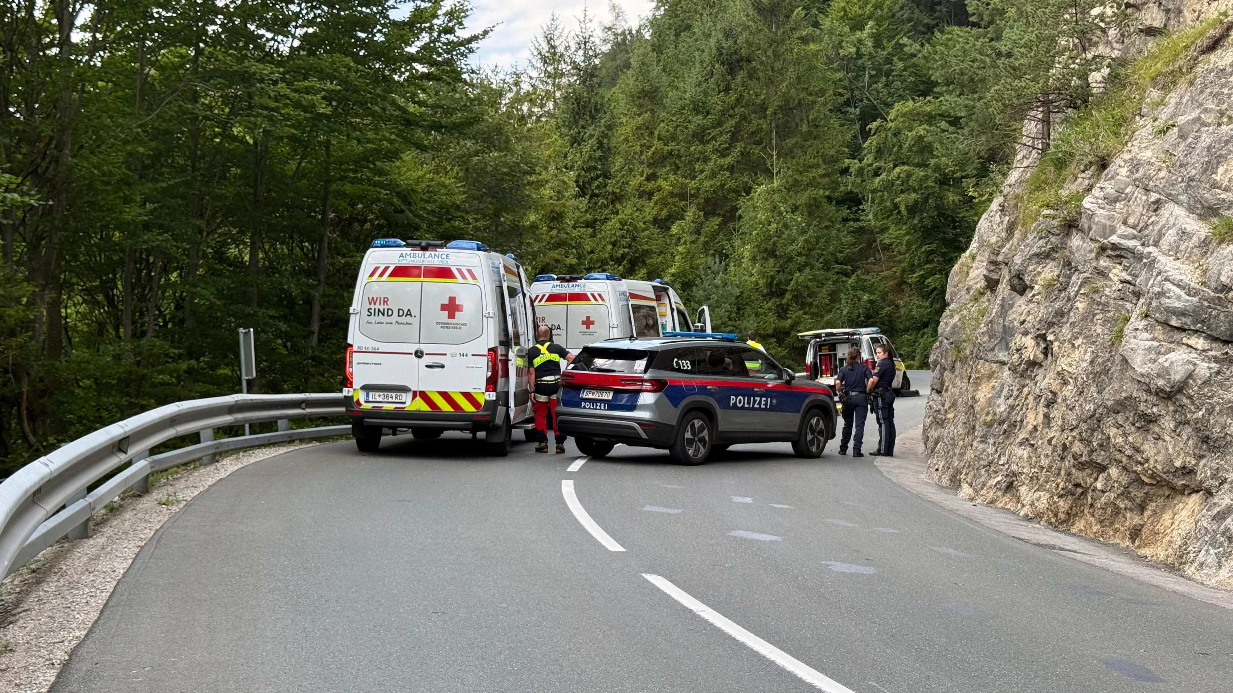 Heute.at - Tödlicher Rennradunfall – 18-Jähriger stirbt in Tirol
