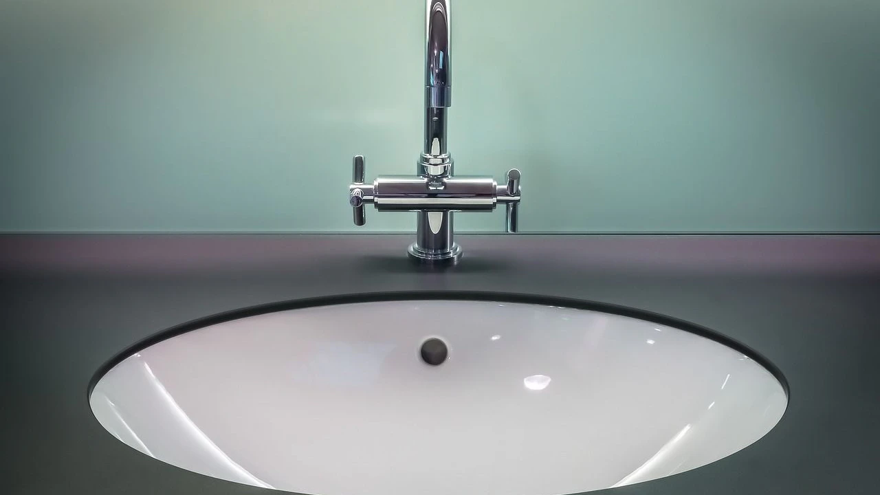 Heute.at - Natron im Bad: Dieser einfache Trick hilft