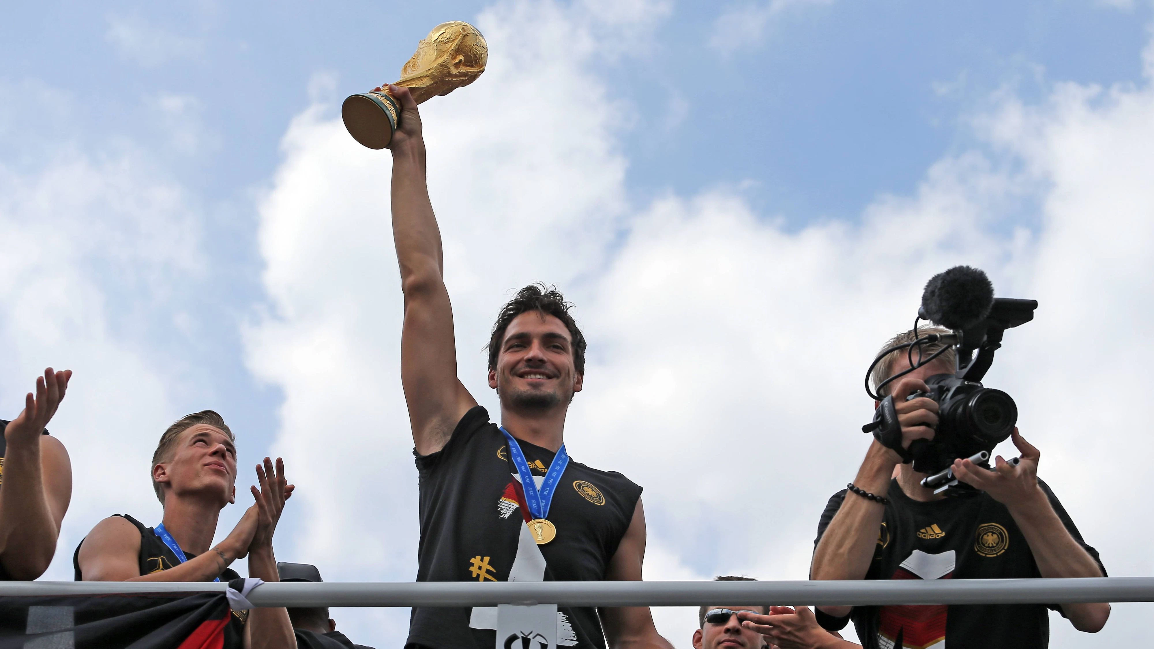 2014 konnte Mats Hummels mit der deutschen Nationalmannschaft die WM gewinnen. 
