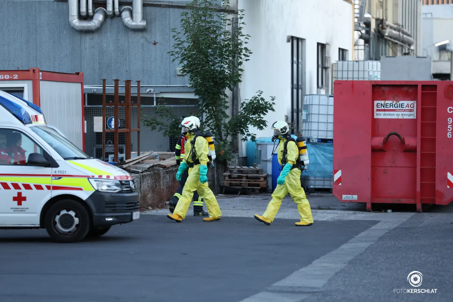 Die Feuerwehr suchte am Mittwochvormittag die undichte Stelle.