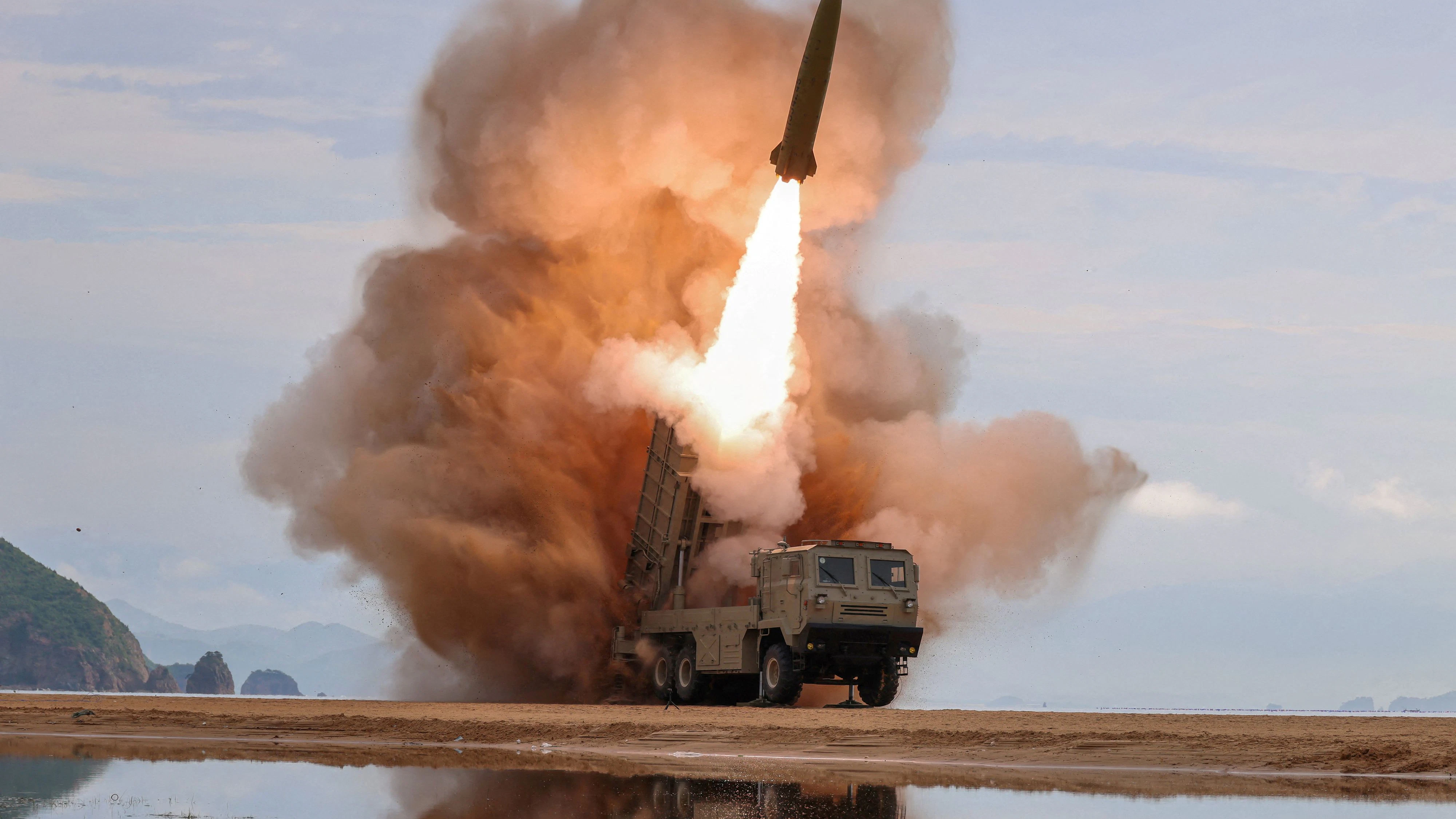 Heute.at - Nordkorea feuert ballistische Rakete Richtung Japan ab