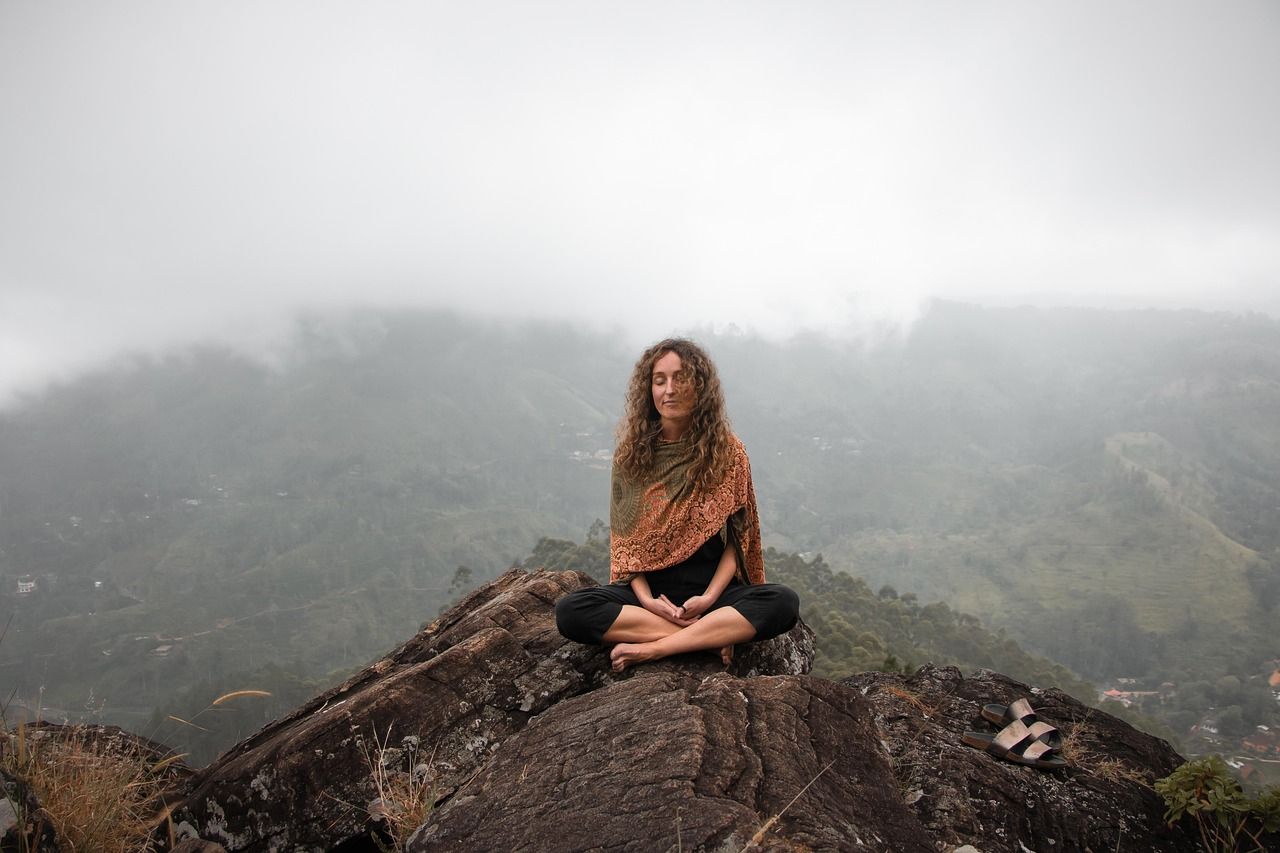 Entspannung durch Meditation in der Natur