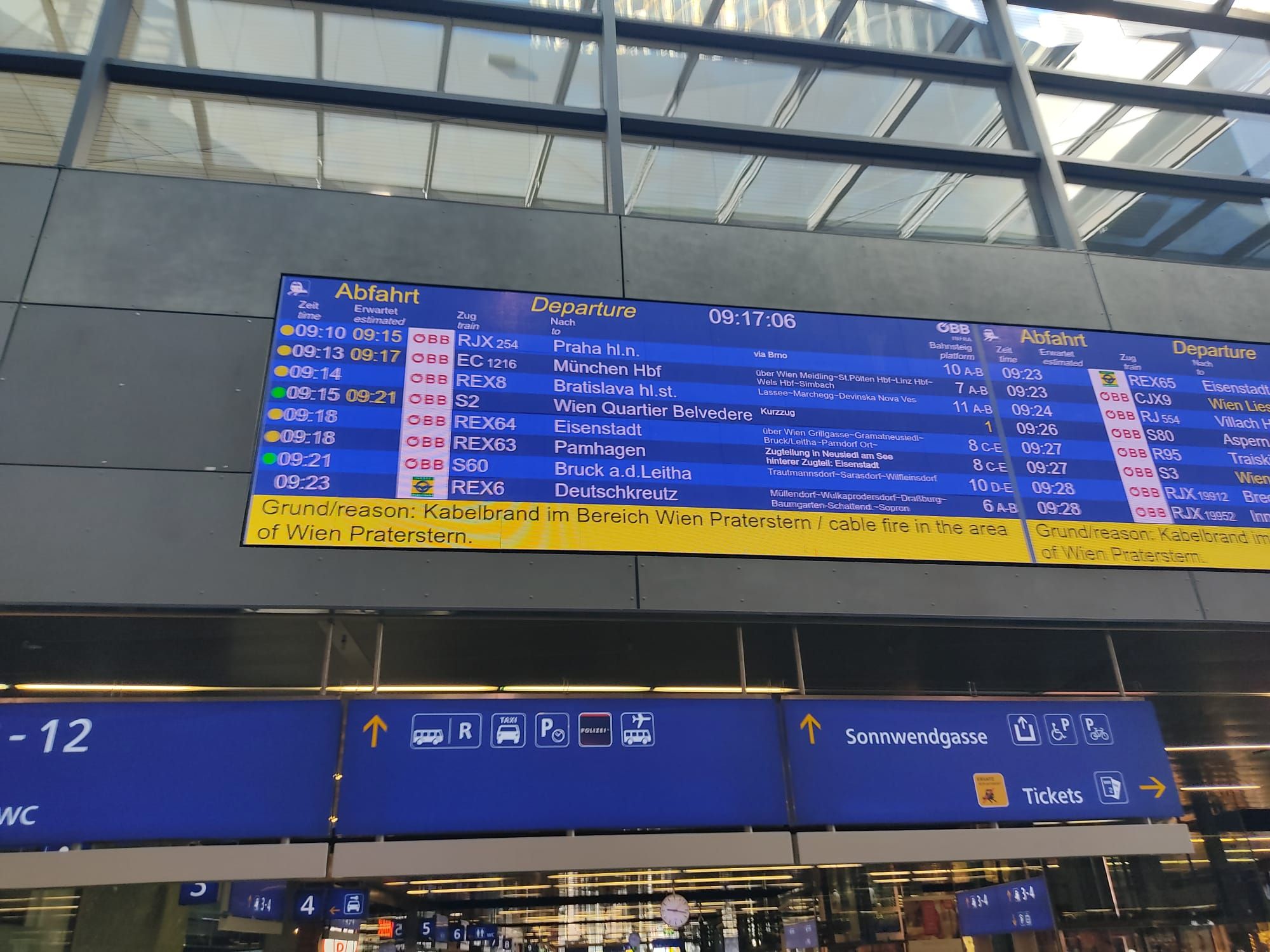 Heute.at - S-Bahn ausgefallen – Kabelbrand sorgt für Chaos in Wien