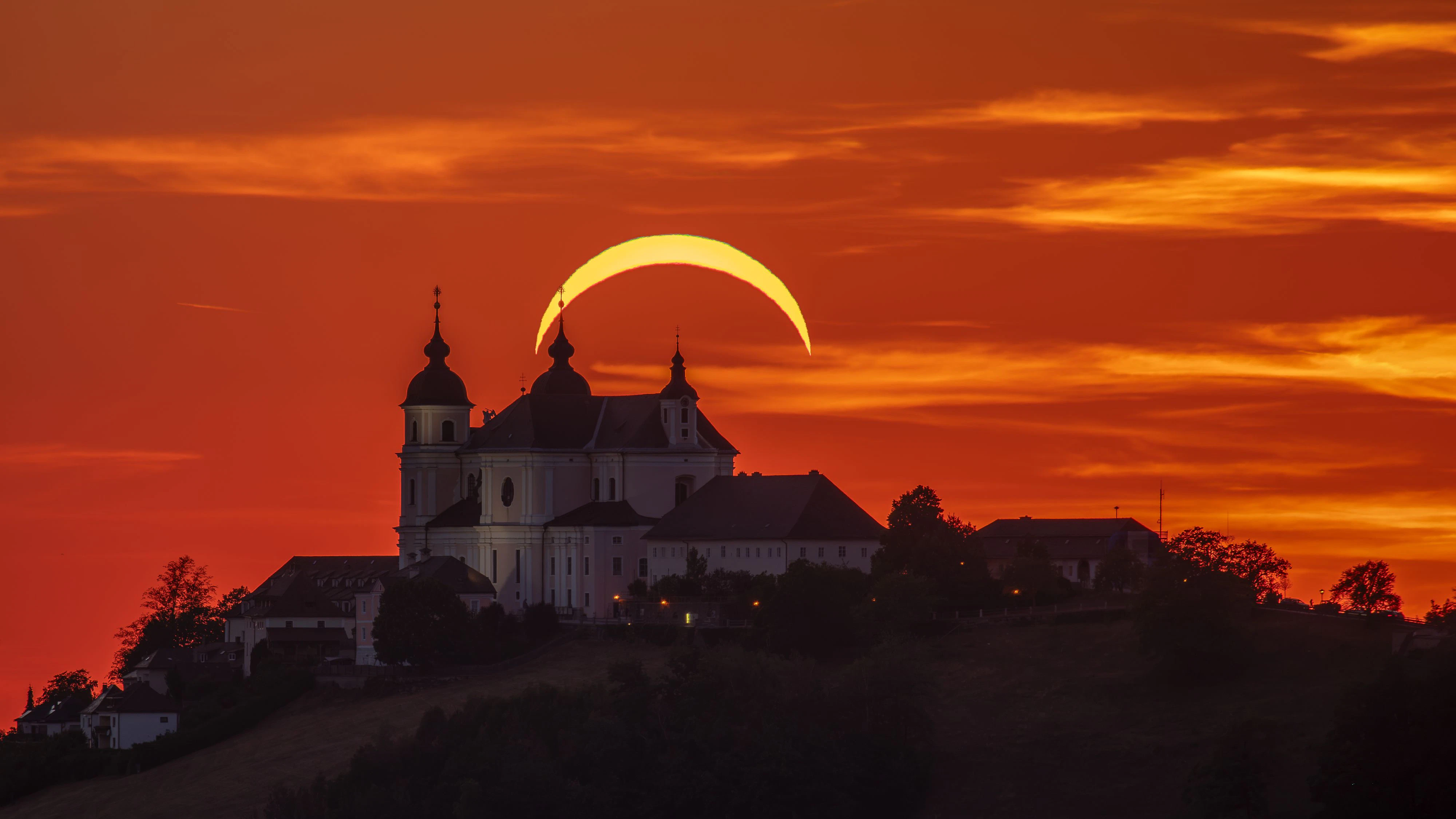 Heute.at - Sonnenfinsternis – spektakuläres Foto aus Österreich