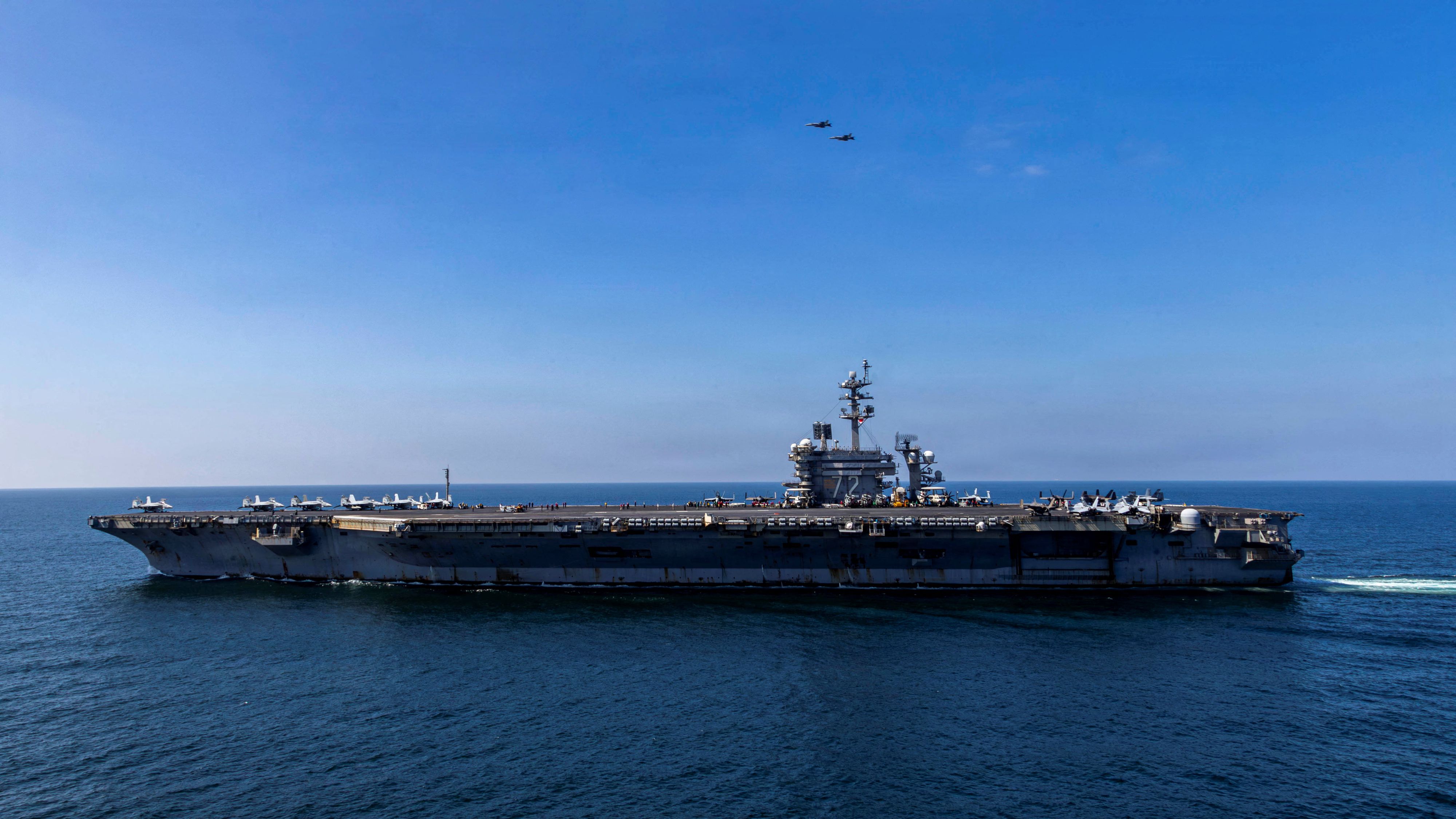 Die Soldaten an Bord der USS Abraham Lincoln sind verzweifelt.