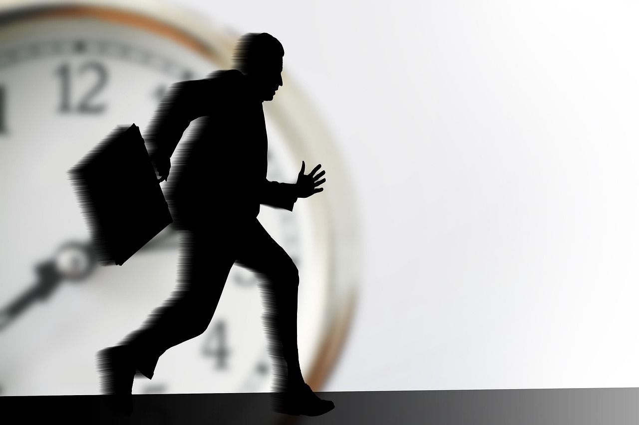 Geschäftsperson unter Zeitdruck