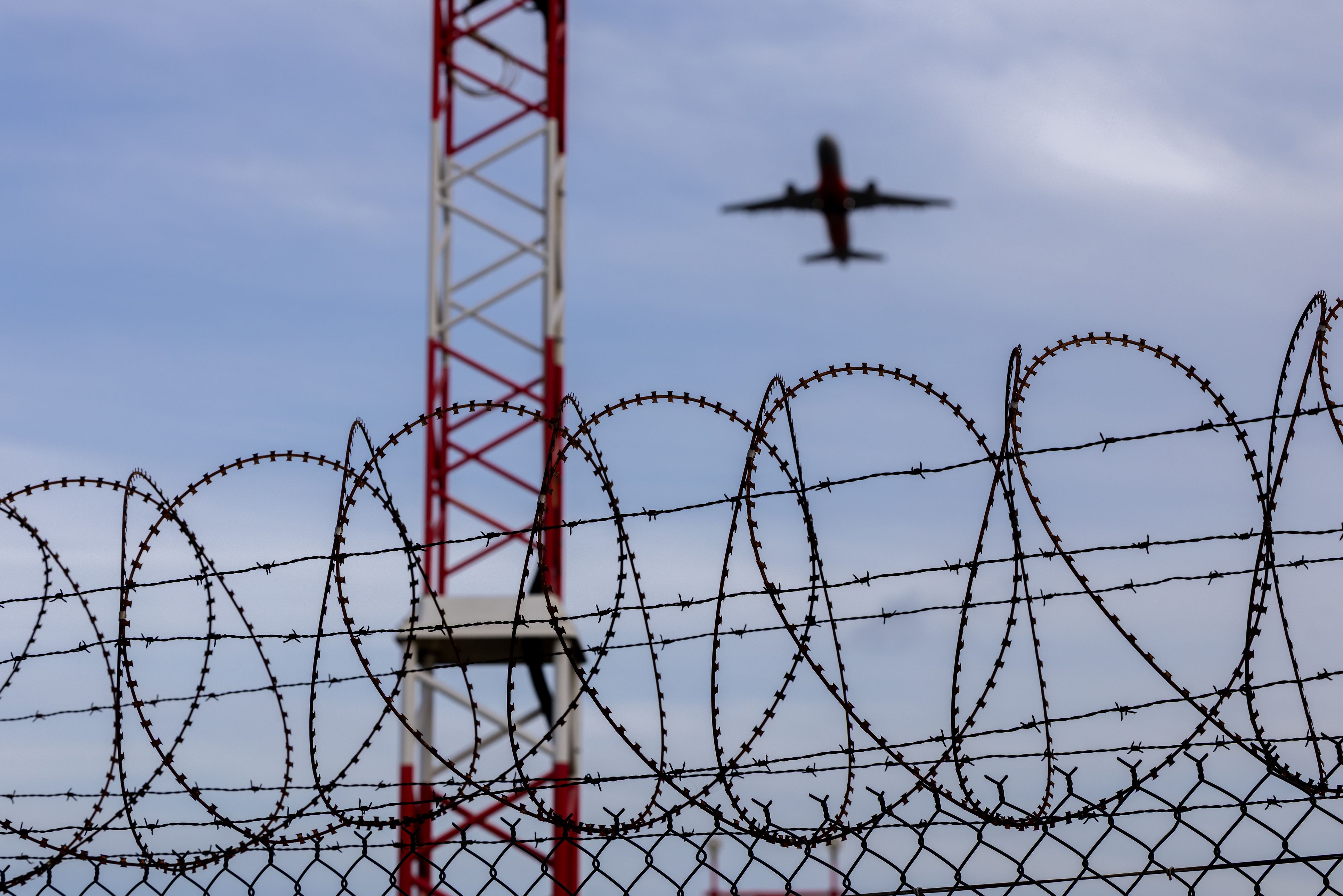 Österreich verhandelt gemeinsam mit vier weiteren EU-Staaten über ein Rückführungszentrum für abgelehnte Asylwerber in Uganda. (Symbolbild)