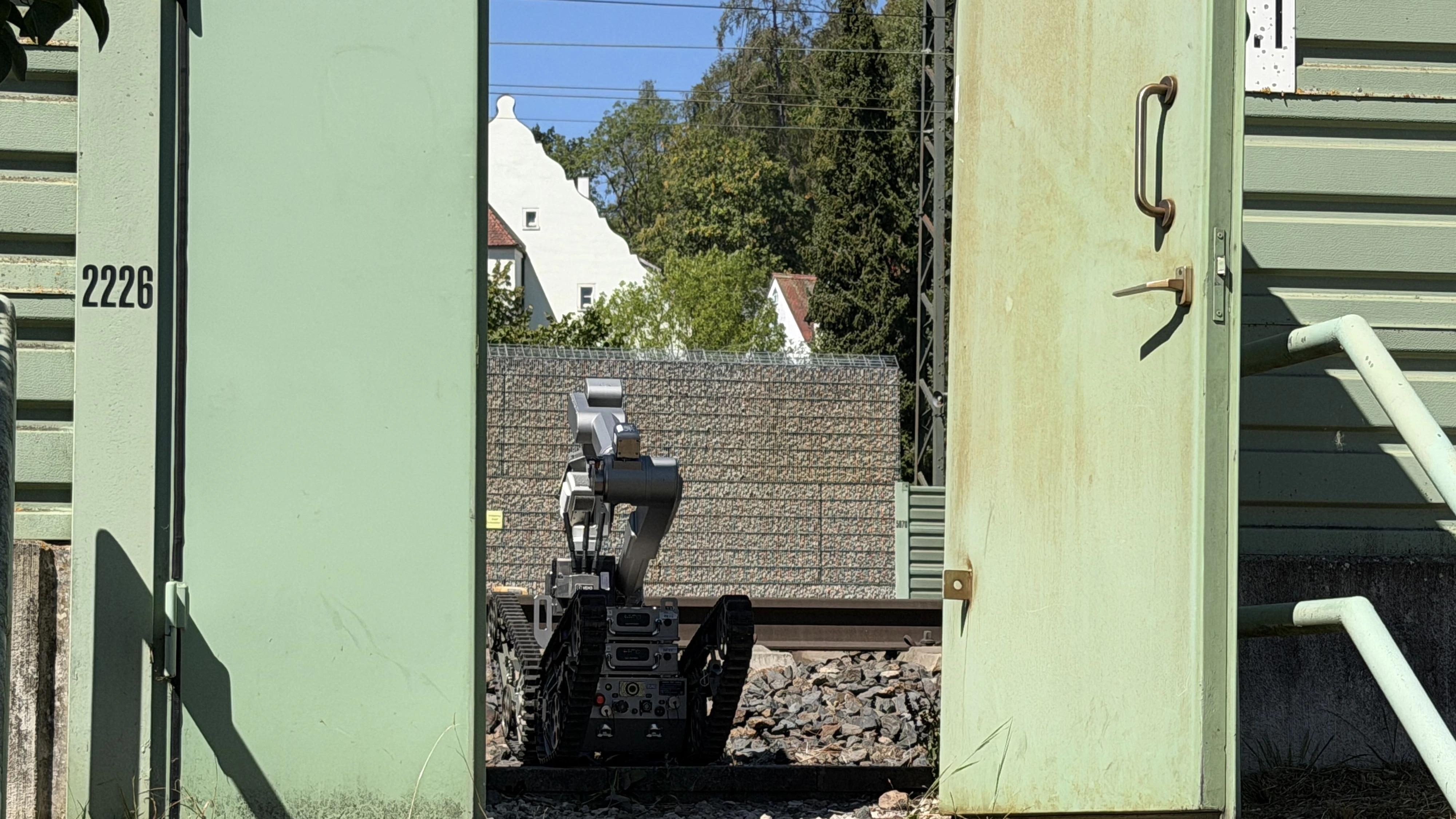 Heute.at - Sprengstoffverdacht! Hier steht jetzt Bahnverkehr still