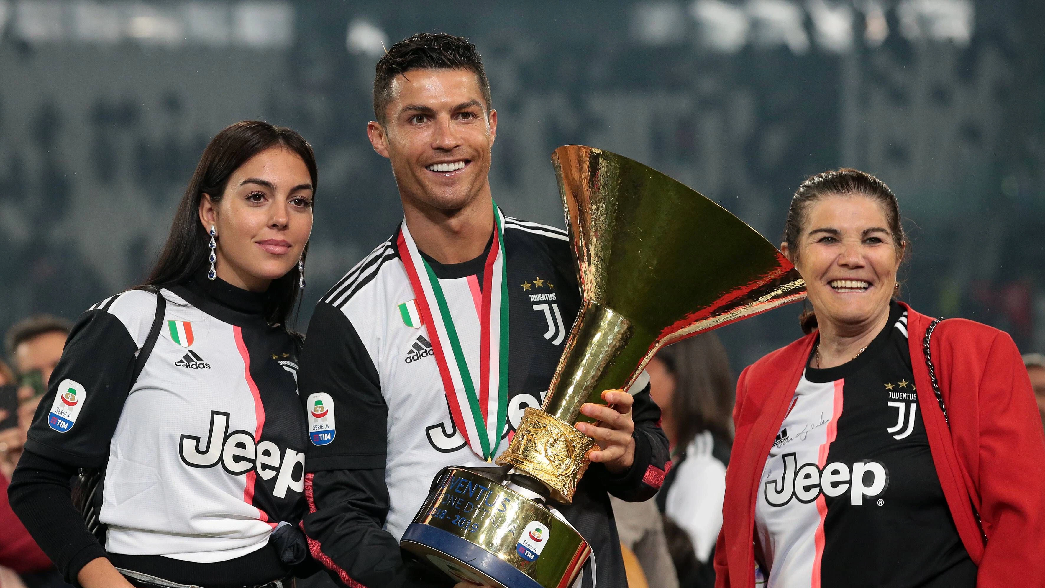 Heute.at - Mutter von Ronaldo schwänzte die Hochzeit ihres Sohnes