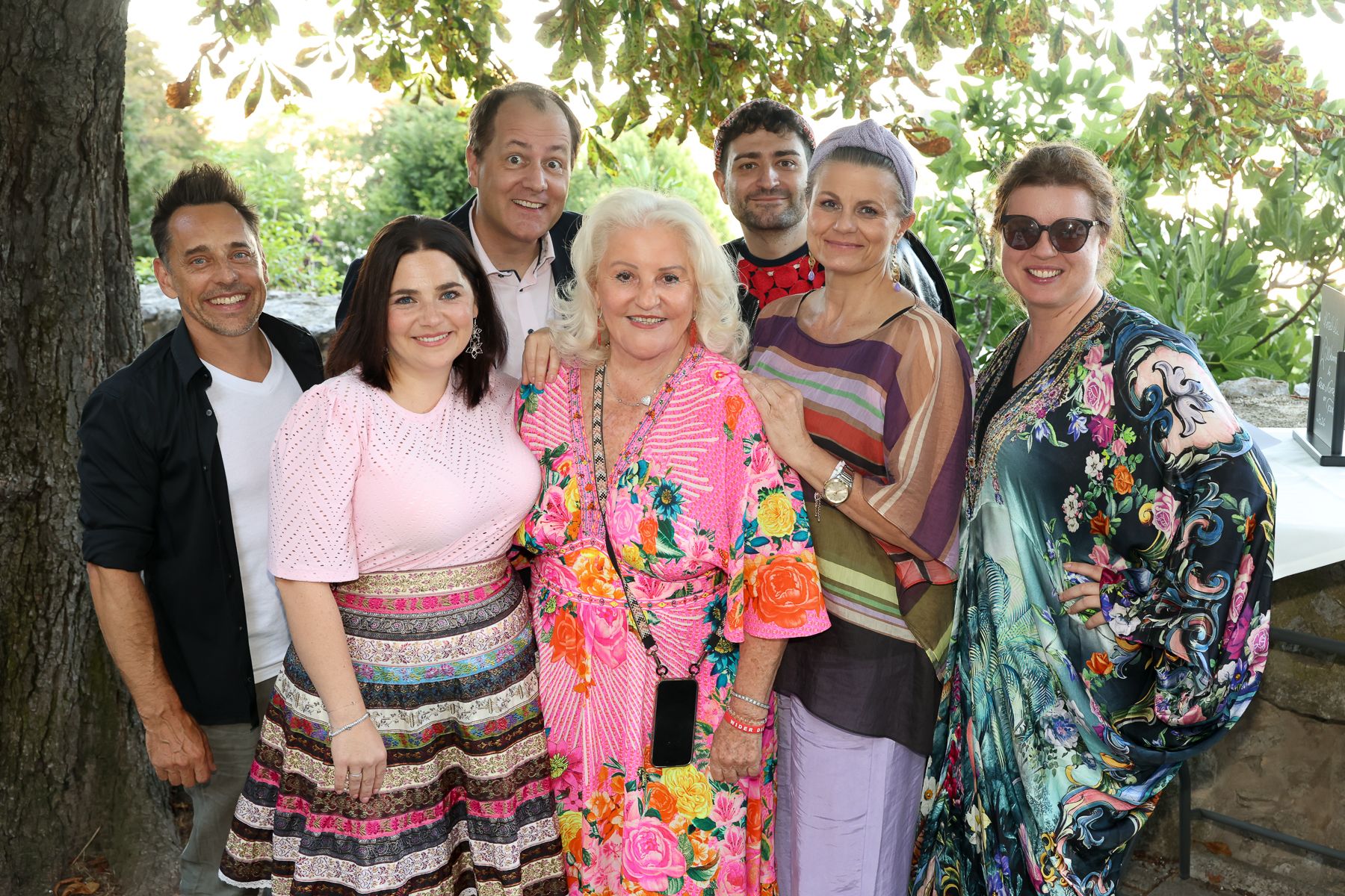 Tricky Niki, Isabell Pannagl, Stefan Haider, Marika Lichter, Sebastian Humi, Eva Maria Marold, Simone Kopmajer bei der Eröffnung der Sommersaison von 